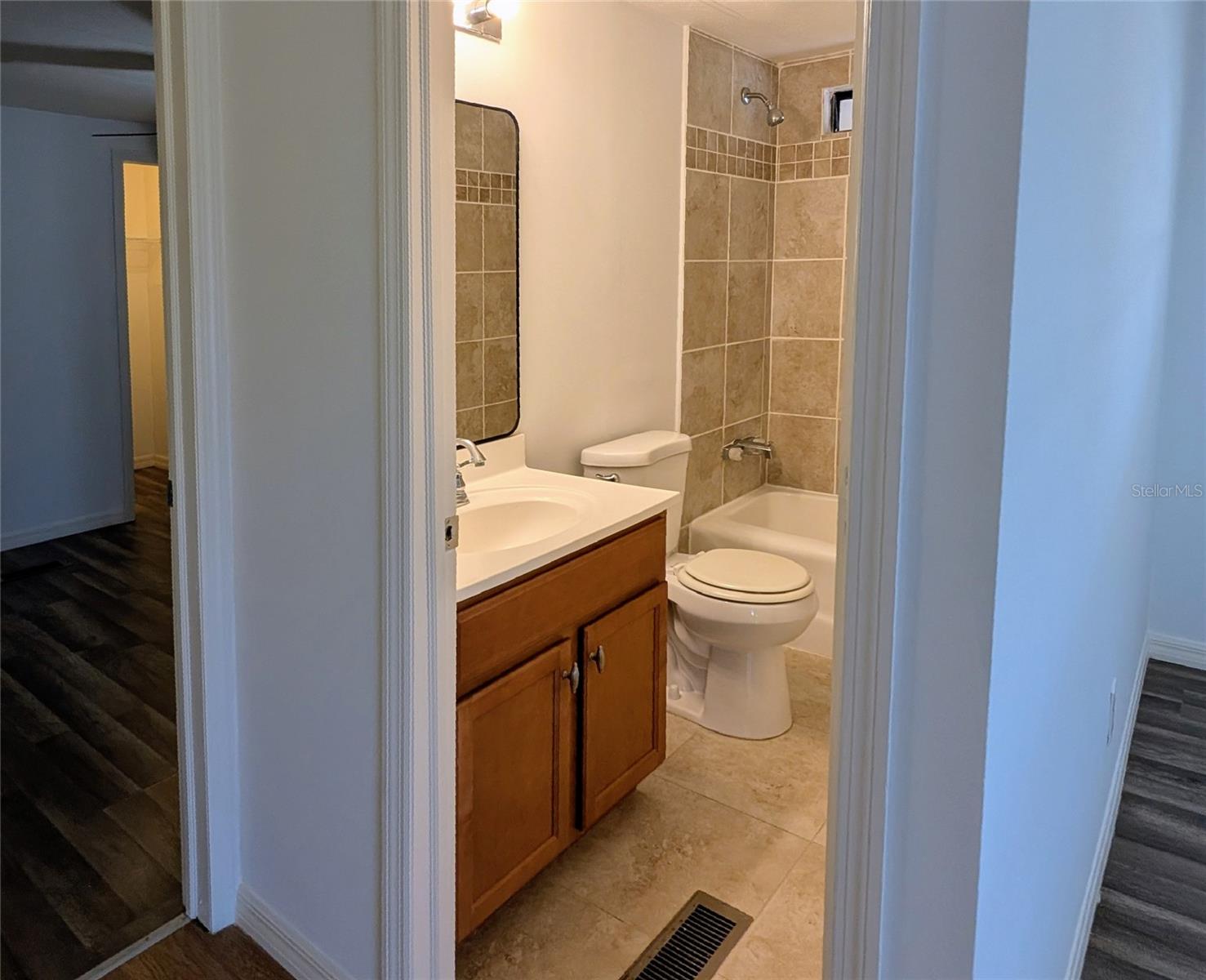 TIMBER LAKE ESTATES - Residential