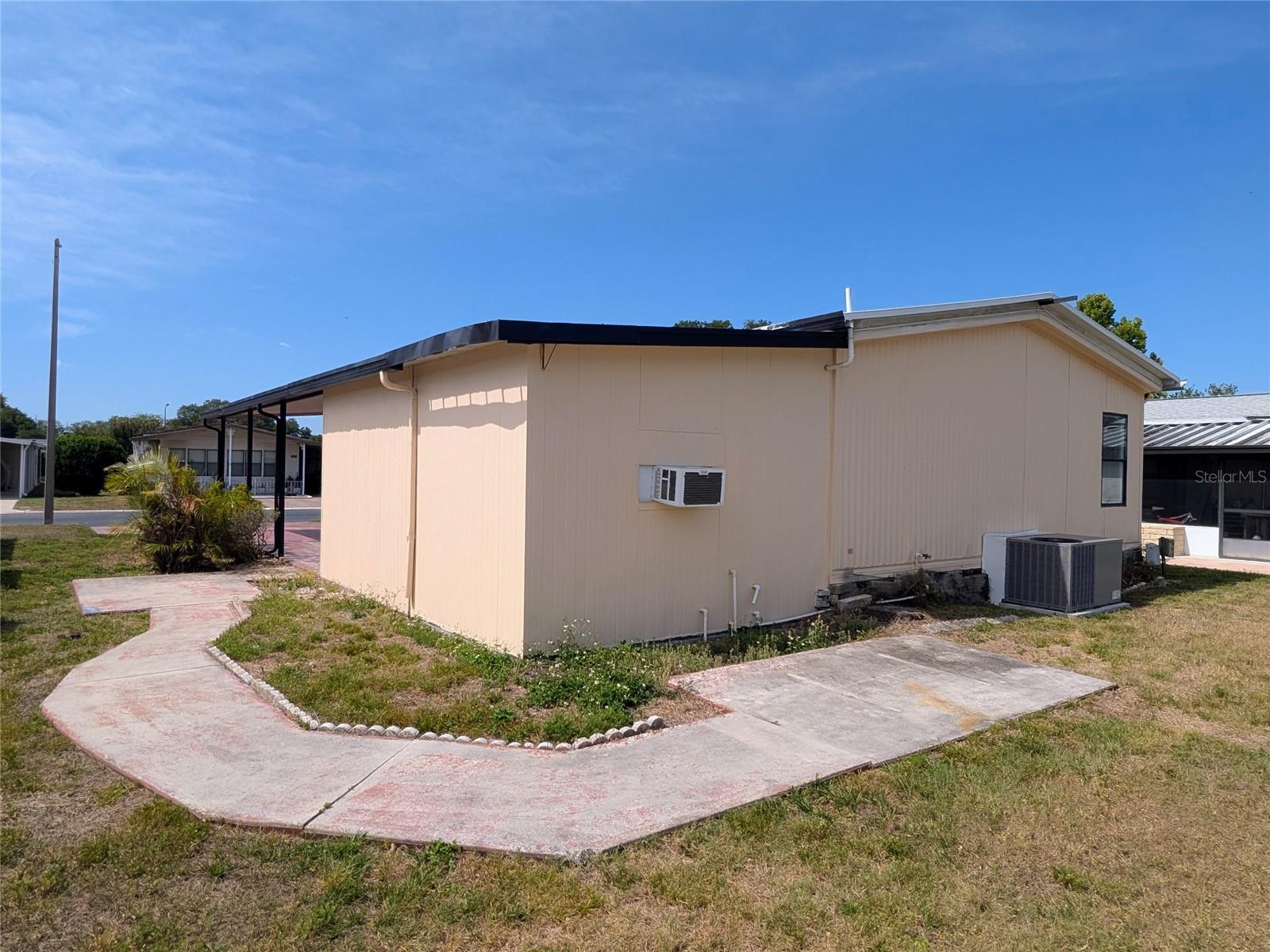 TIMBER LAKE ESTATES - Residential