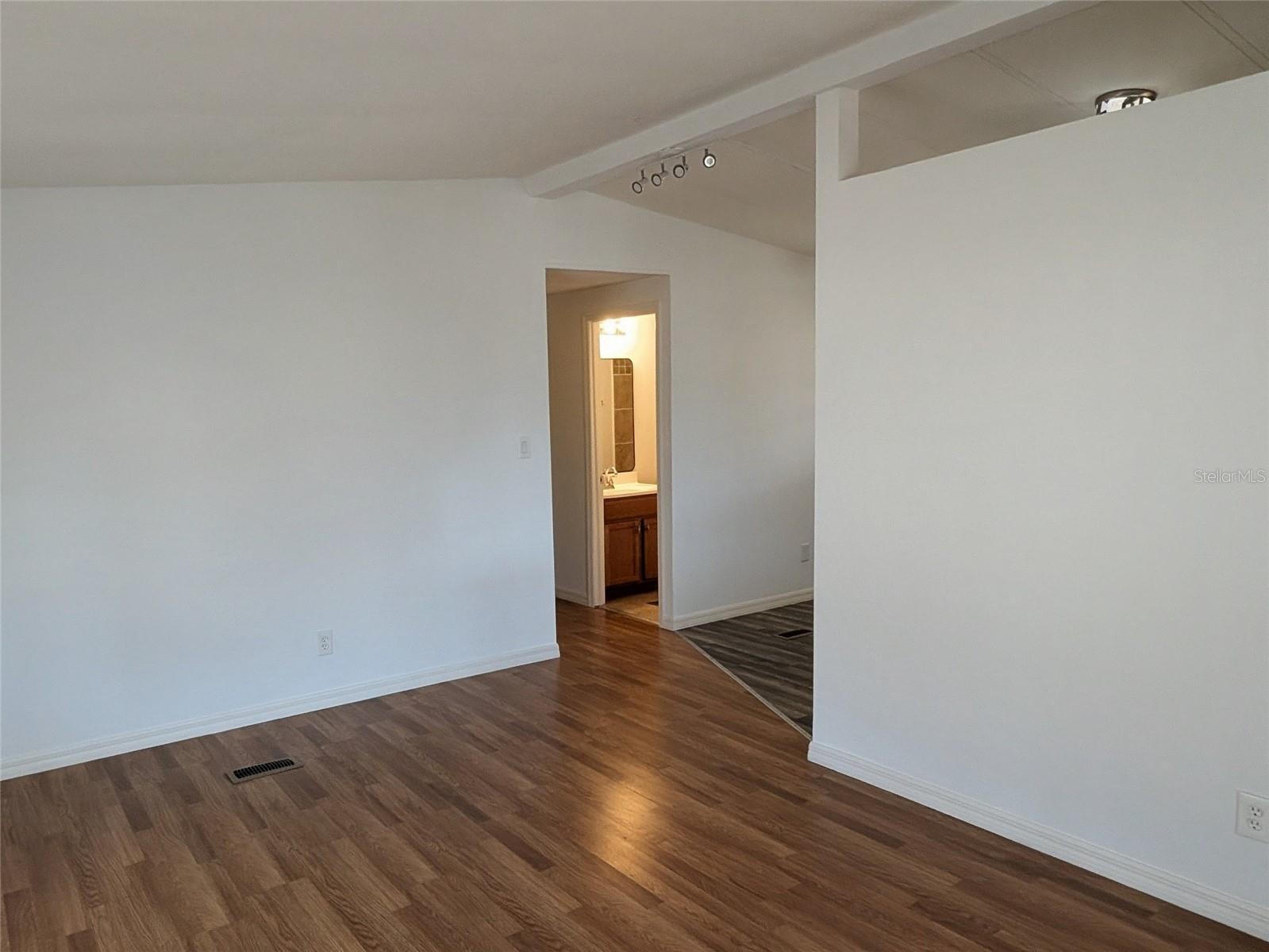 TIMBER LAKE ESTATES - Residential