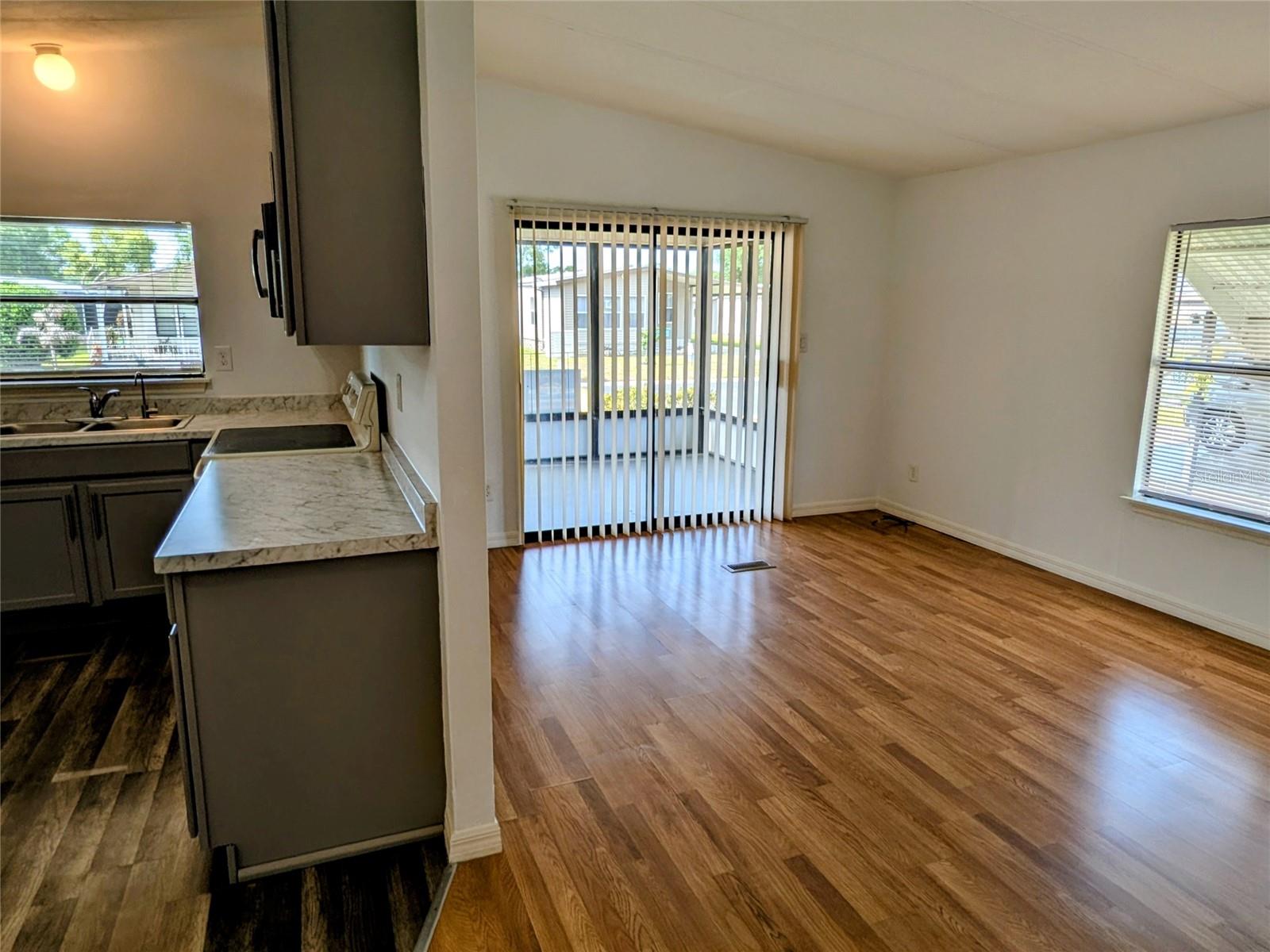 TIMBER LAKE ESTATES - Residential