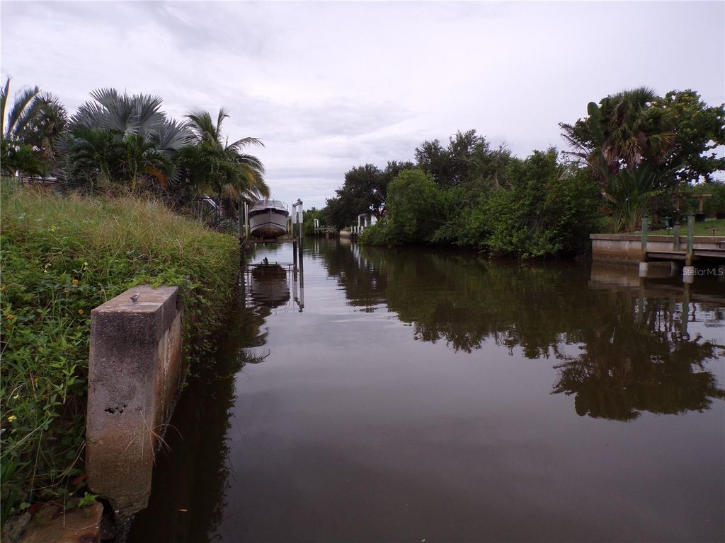 Photo of 3483 Desoto Drive, Punta Gorda, FL 33983 (MLS # C7514119)