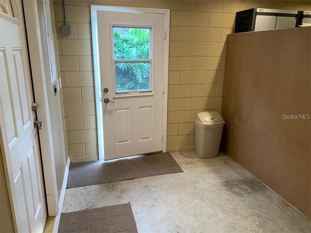 MAINE ADD TO LONGWOOD - Residential Lease