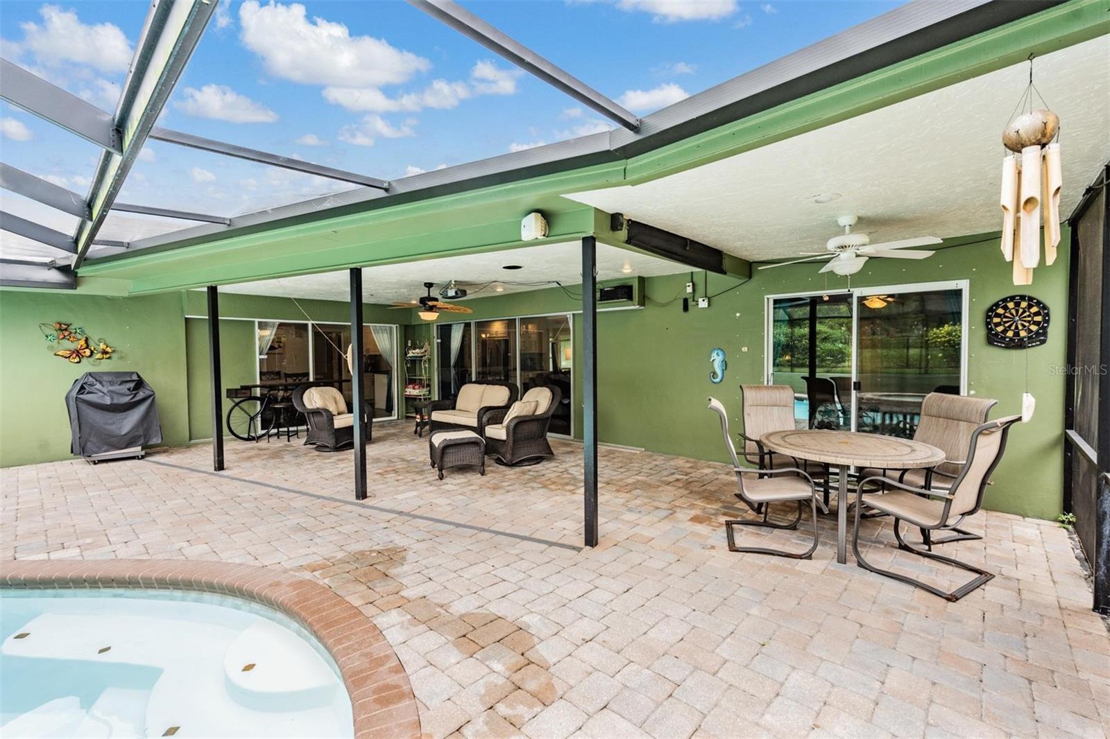 FOREST WOOD ESTATE 1ST ADD - Residential