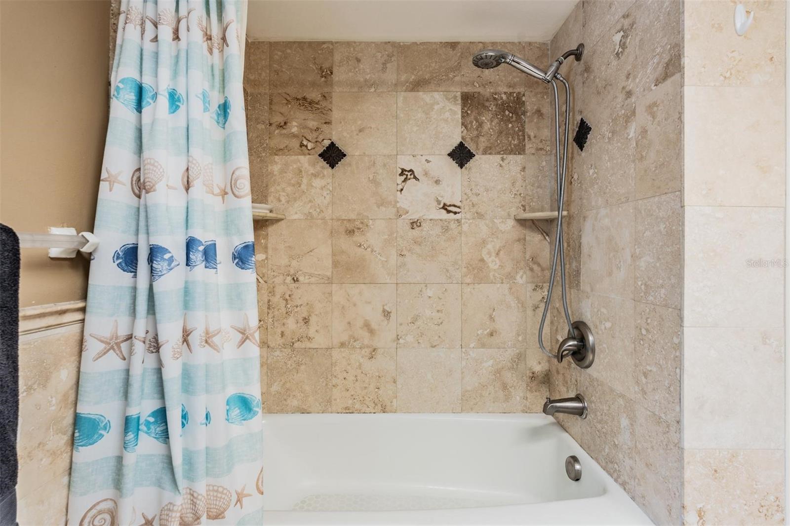 FOREST WOOD ESTATE 1ST ADD - Residential