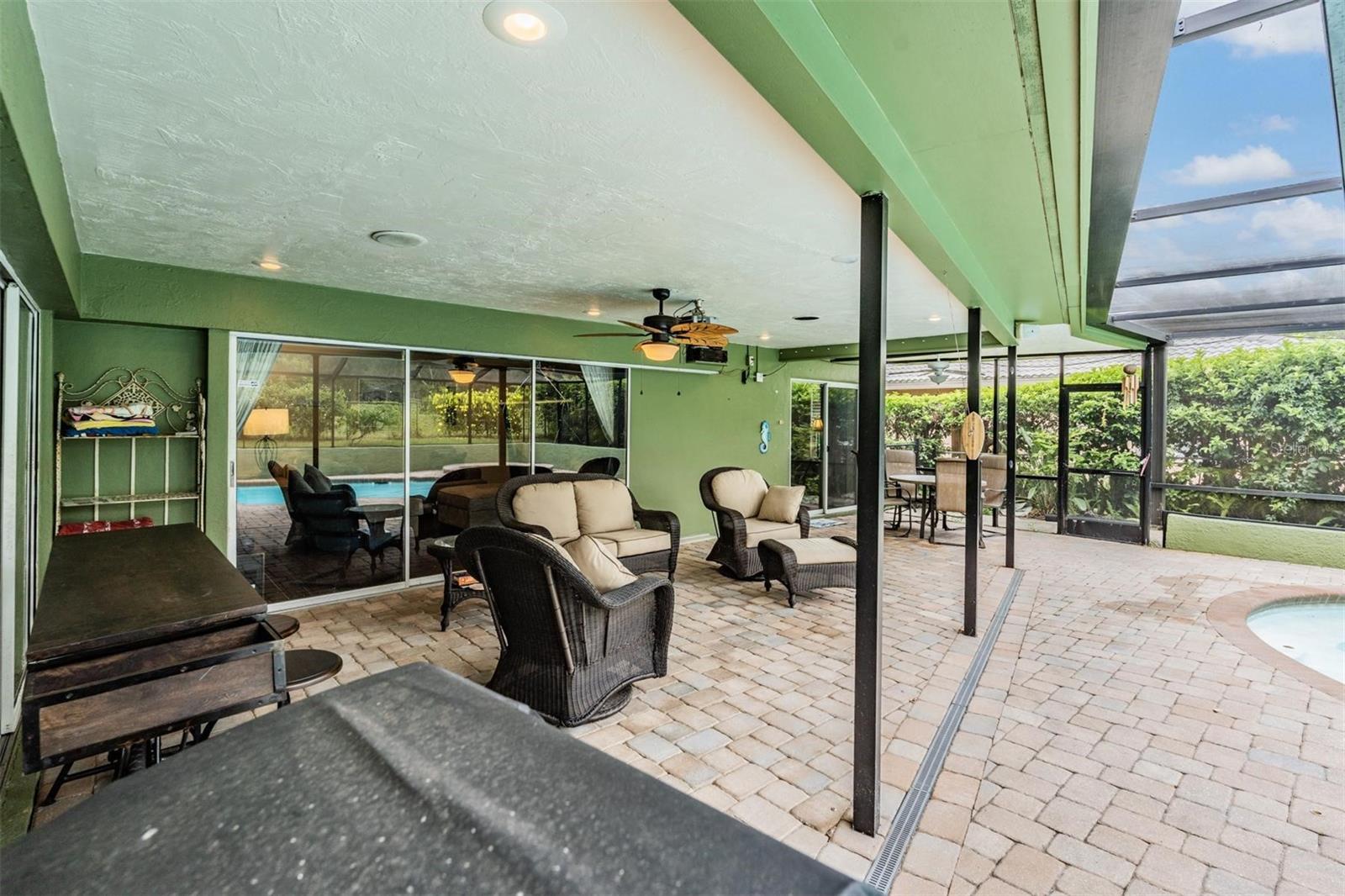 FOREST WOOD ESTATE 1ST ADD - Residential