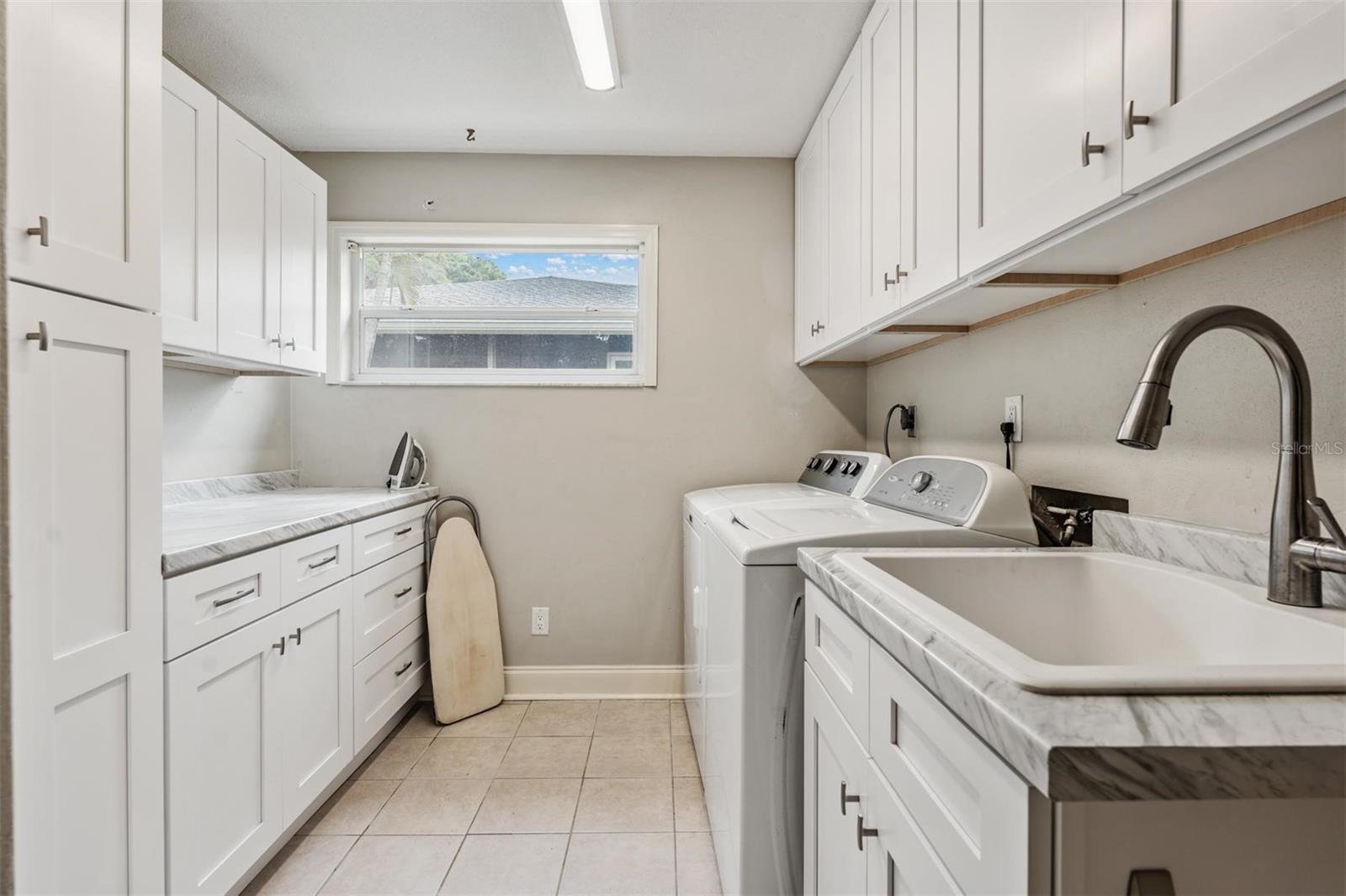 FOREST WOOD ESTATE 1ST ADD - Residential