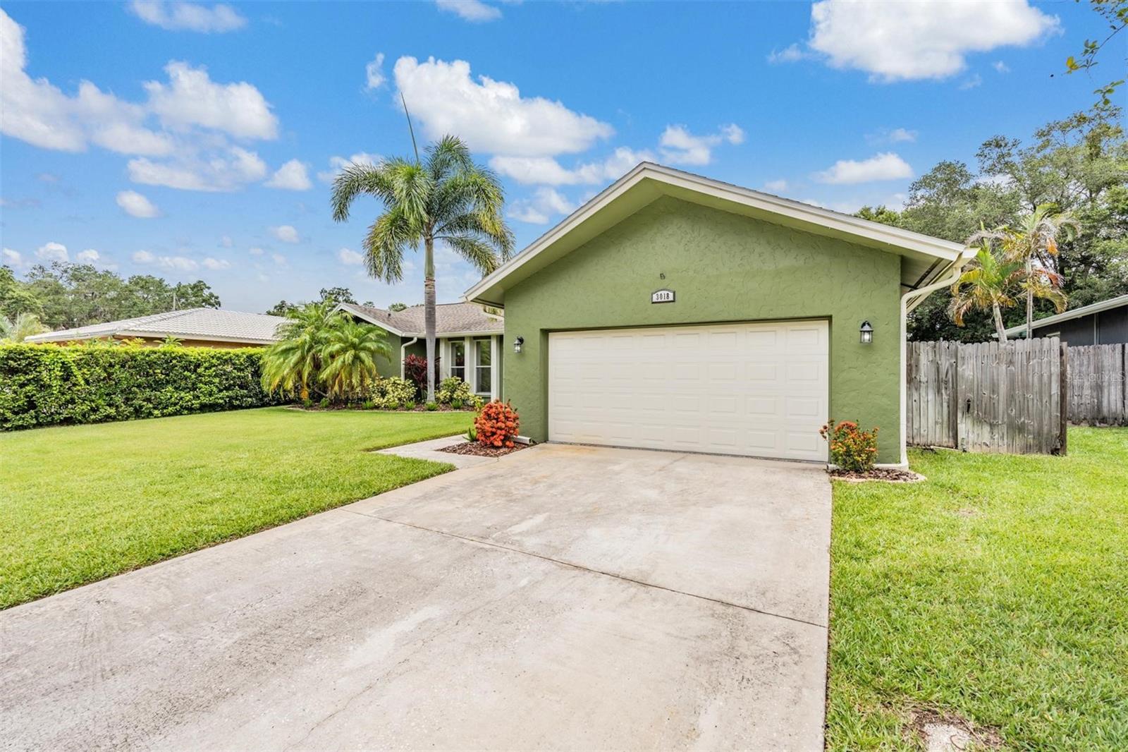 FOREST WOOD ESTATE 1ST ADD - Residential