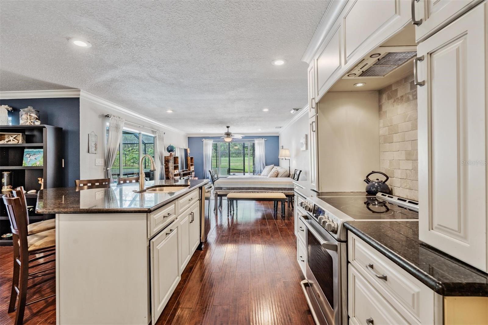 FOREST WOOD ESTATE 1ST ADD - Residential