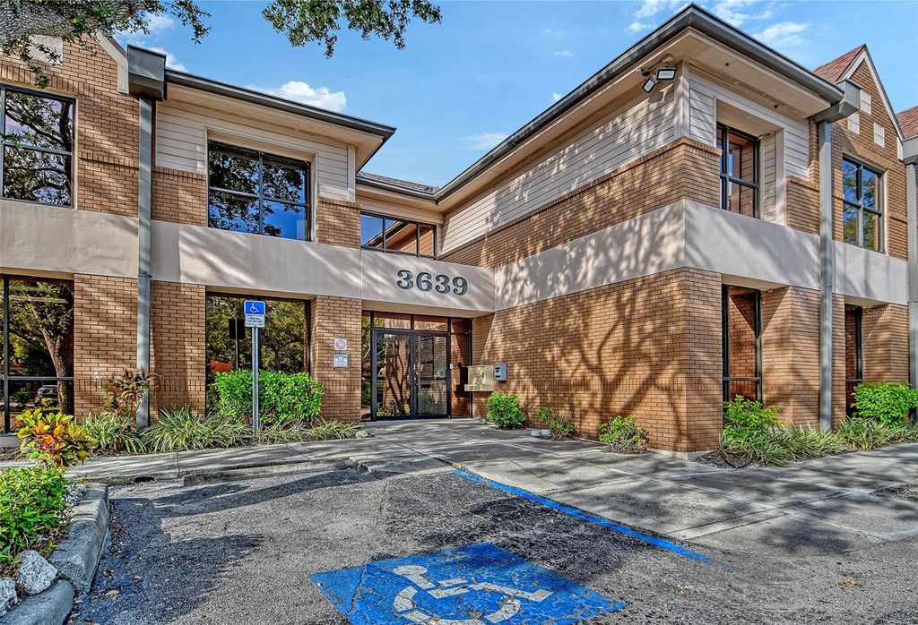 Photo of 3639 Cortez Road W, Bradenton, FL 34210 (MLS # A4669313)