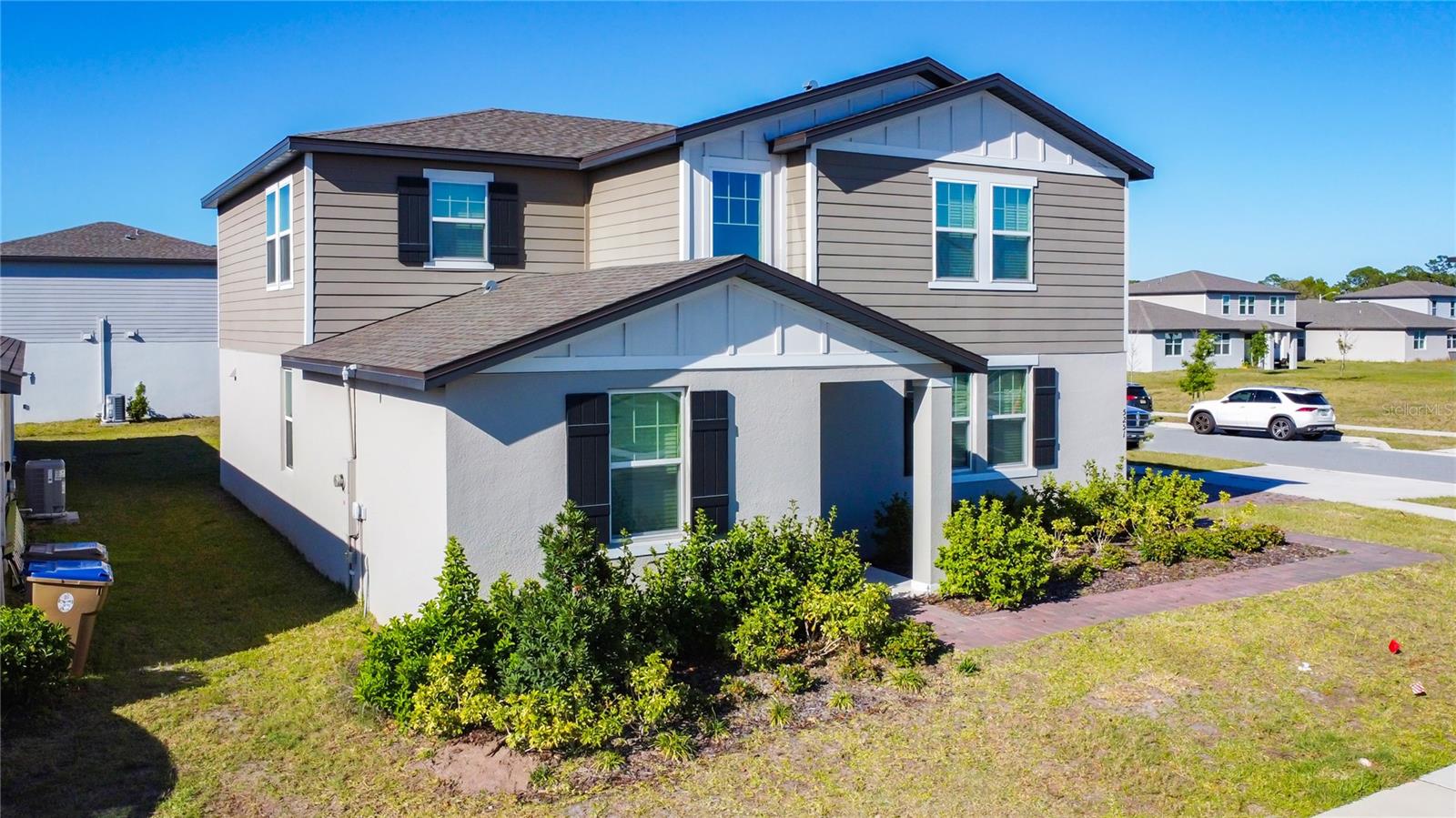 5251 MEREDREW LANE