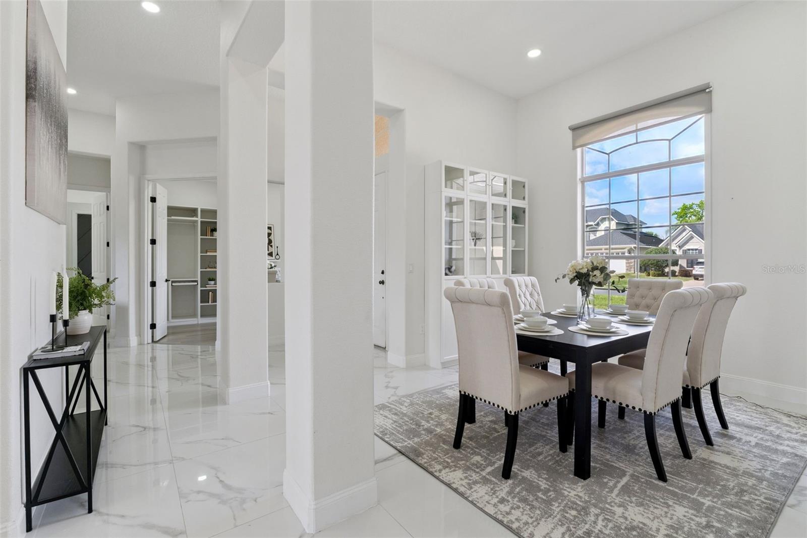 BRISTOL ESTATES - Residential