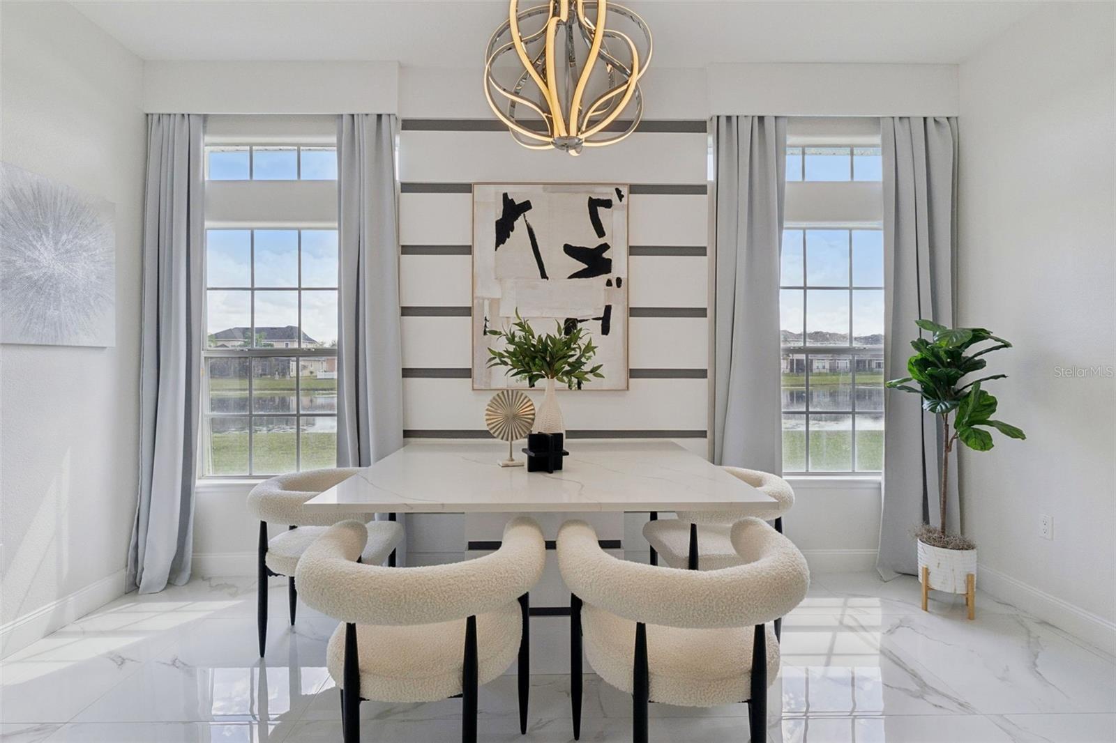 BRISTOL ESTATES - Residential