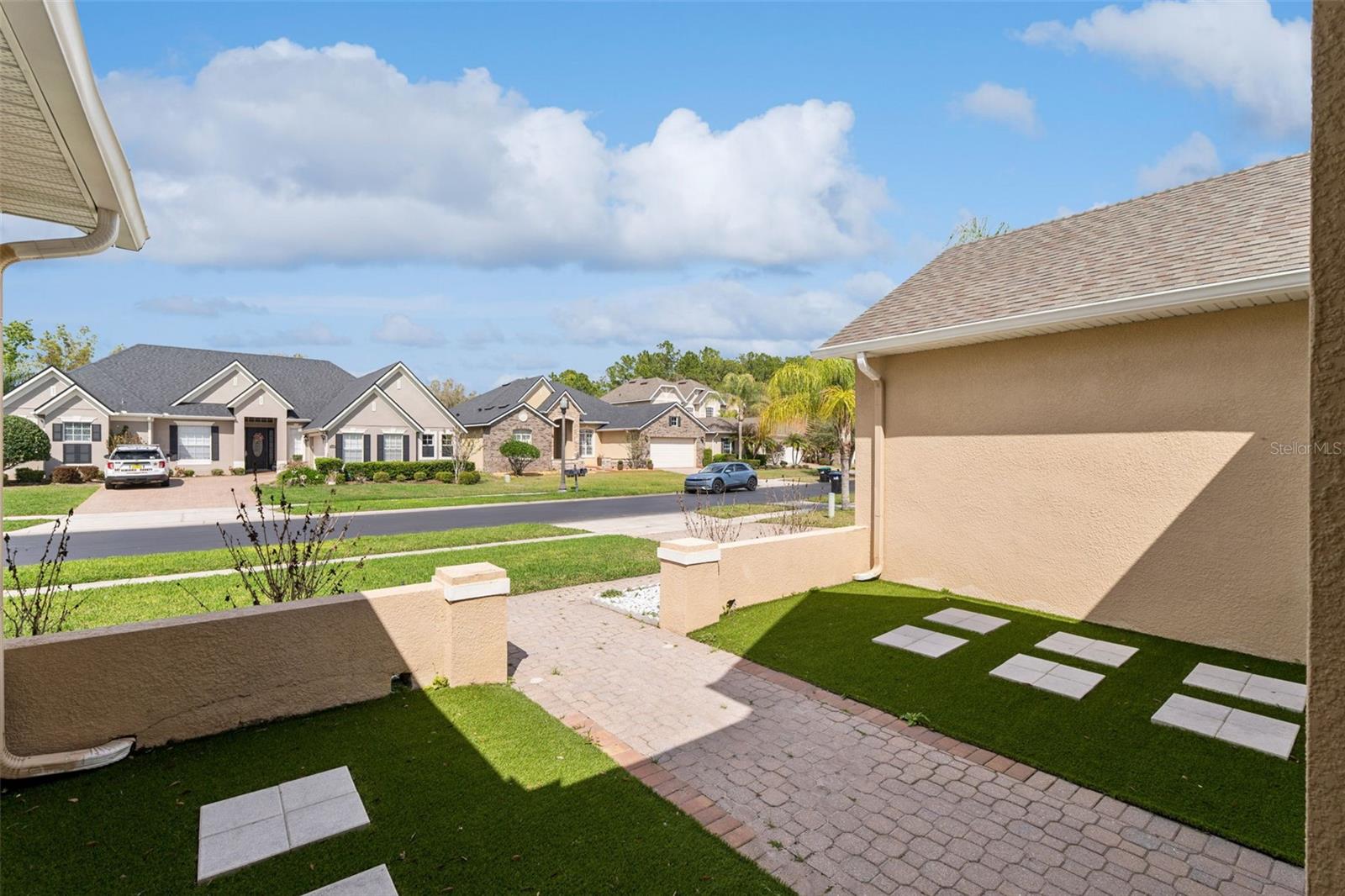 BRISTOL ESTATES - Residential