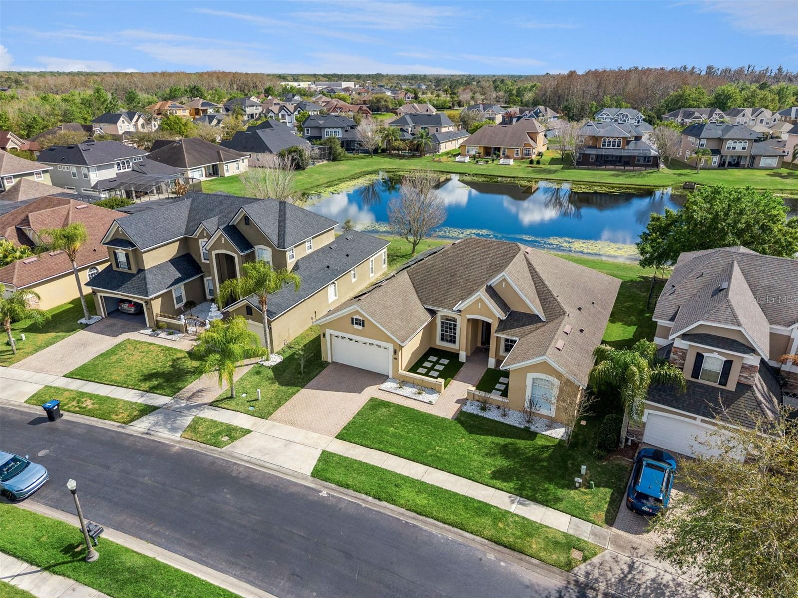 BRISTOL ESTATES - Residential