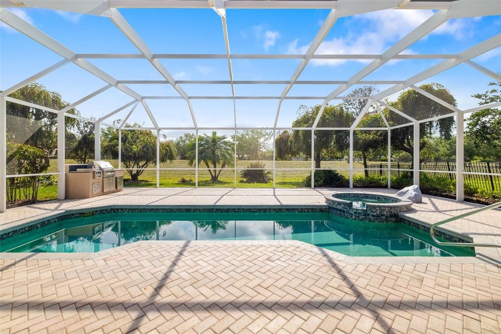 Photo of 244 Dove Trail, Bradenton, FL 34212 (MLS # A4648217)