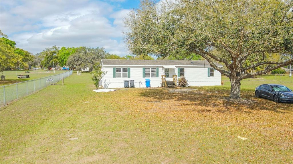 Photo of 4306 Tevalo Drive, Valrico, FL 33596 (MLS # TB8486057)