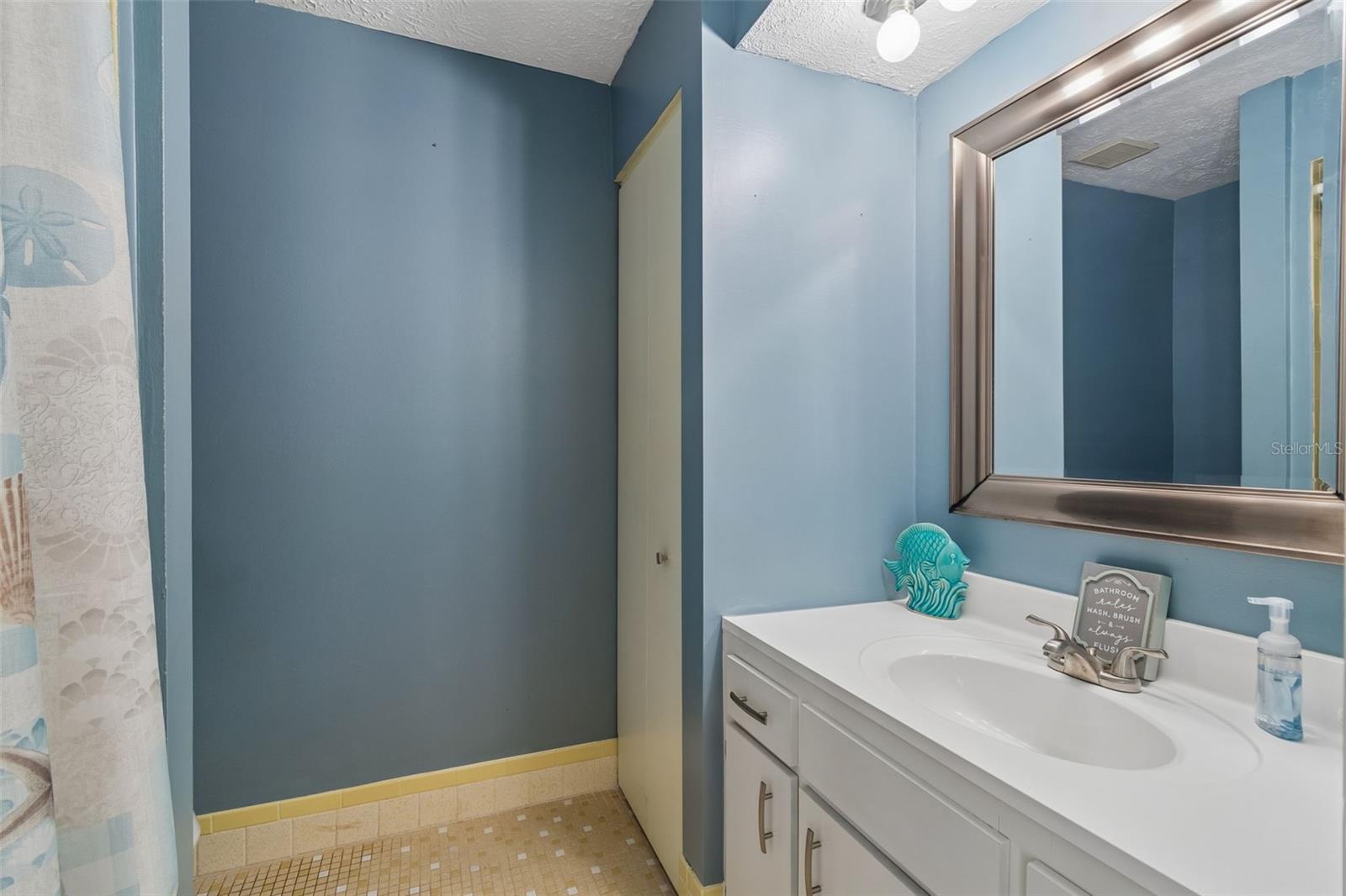 TANGLEWOOD EAST - Residential