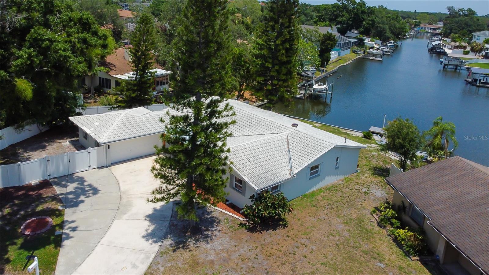 10744 DRUMMOND ROAD