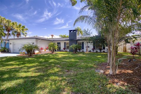 Photo of 1871 Del Robles Terrace, Clearwater, FL 33764 (MLS # TB8494387)