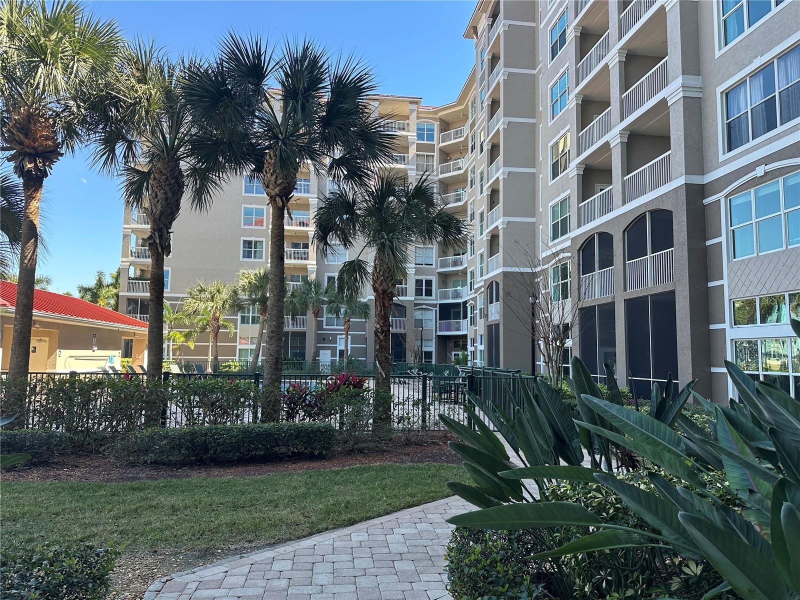 RIVER DANCE - Residential