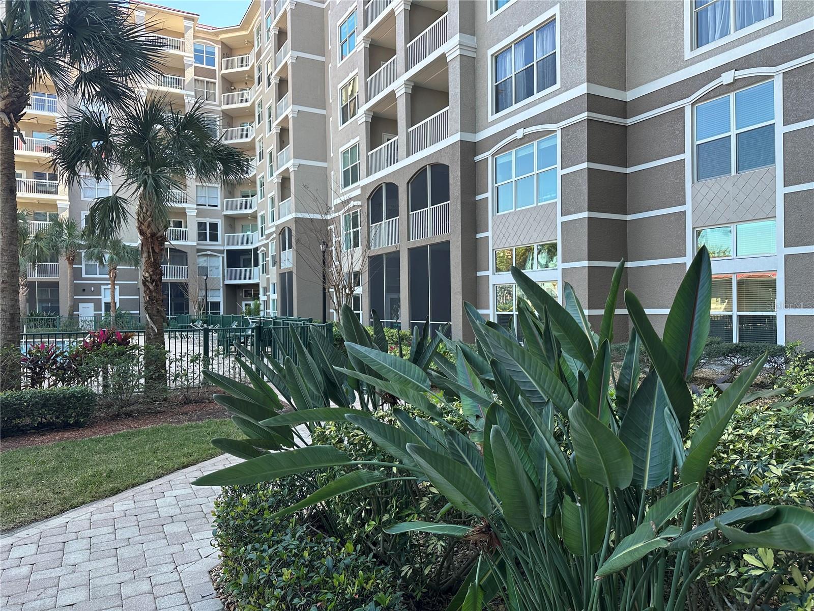 RIVER DANCE - Residential