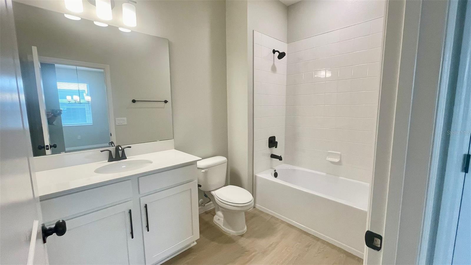 ENCORE/OVATION PH 1 - Residential Lease