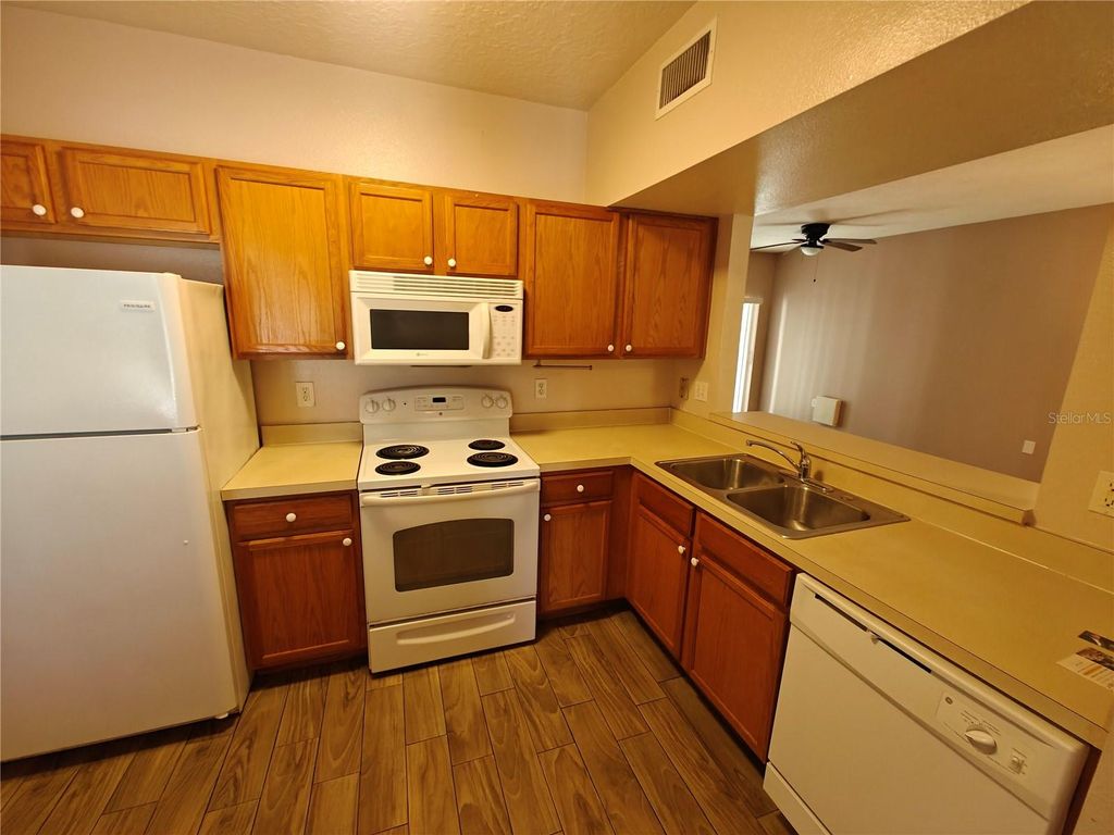 Photo of 6022 Portsdale Place #102, Riverview, FL 33578 (MLS # S5149249)