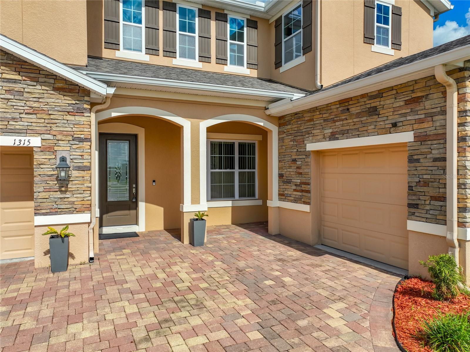 1315 DUSTY PINE DRIVE