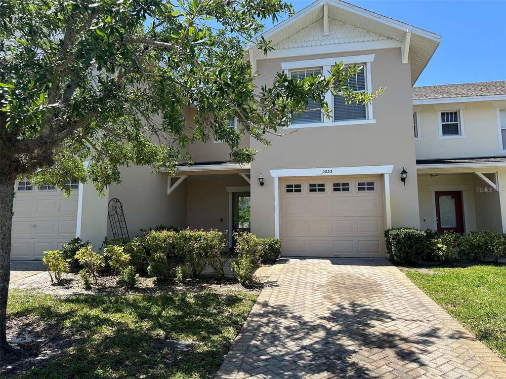 Photo of 2023 Lacie Jo Lane, Kissimmee, FL 34743 (MLS # O6422588)