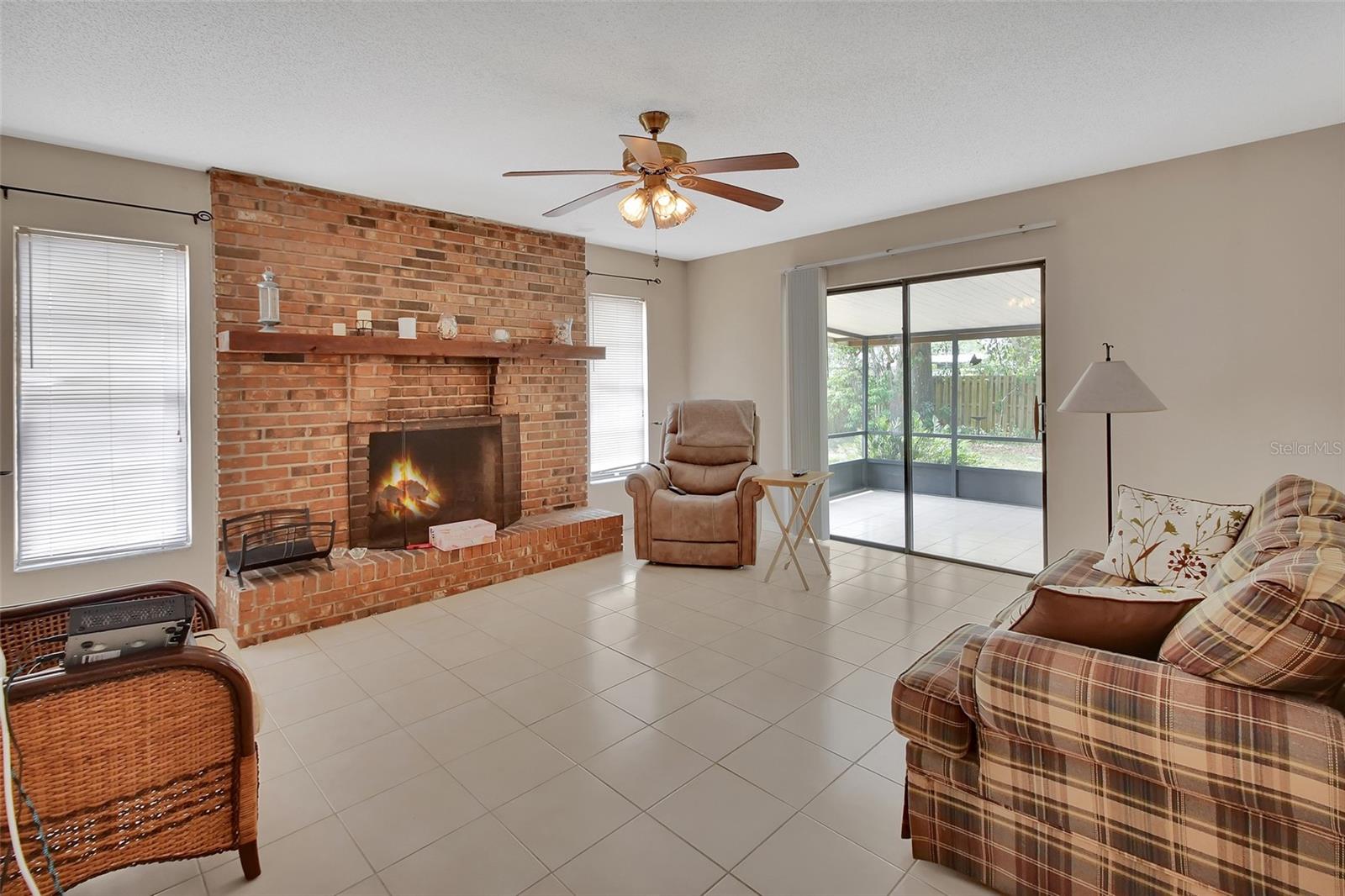 1075 BURGOYNE ROAD