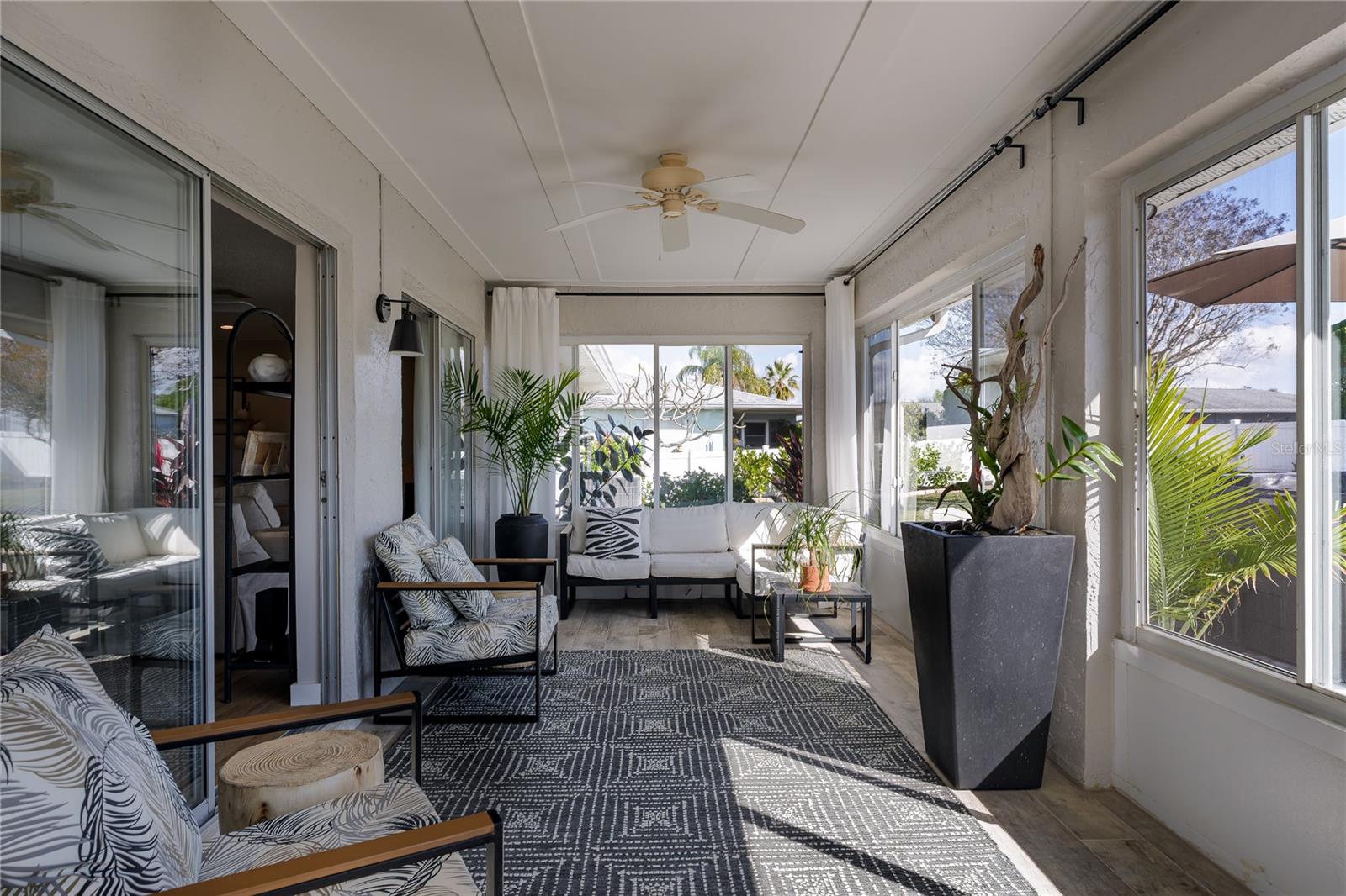 682 FORT DUQUESNA DRIVE