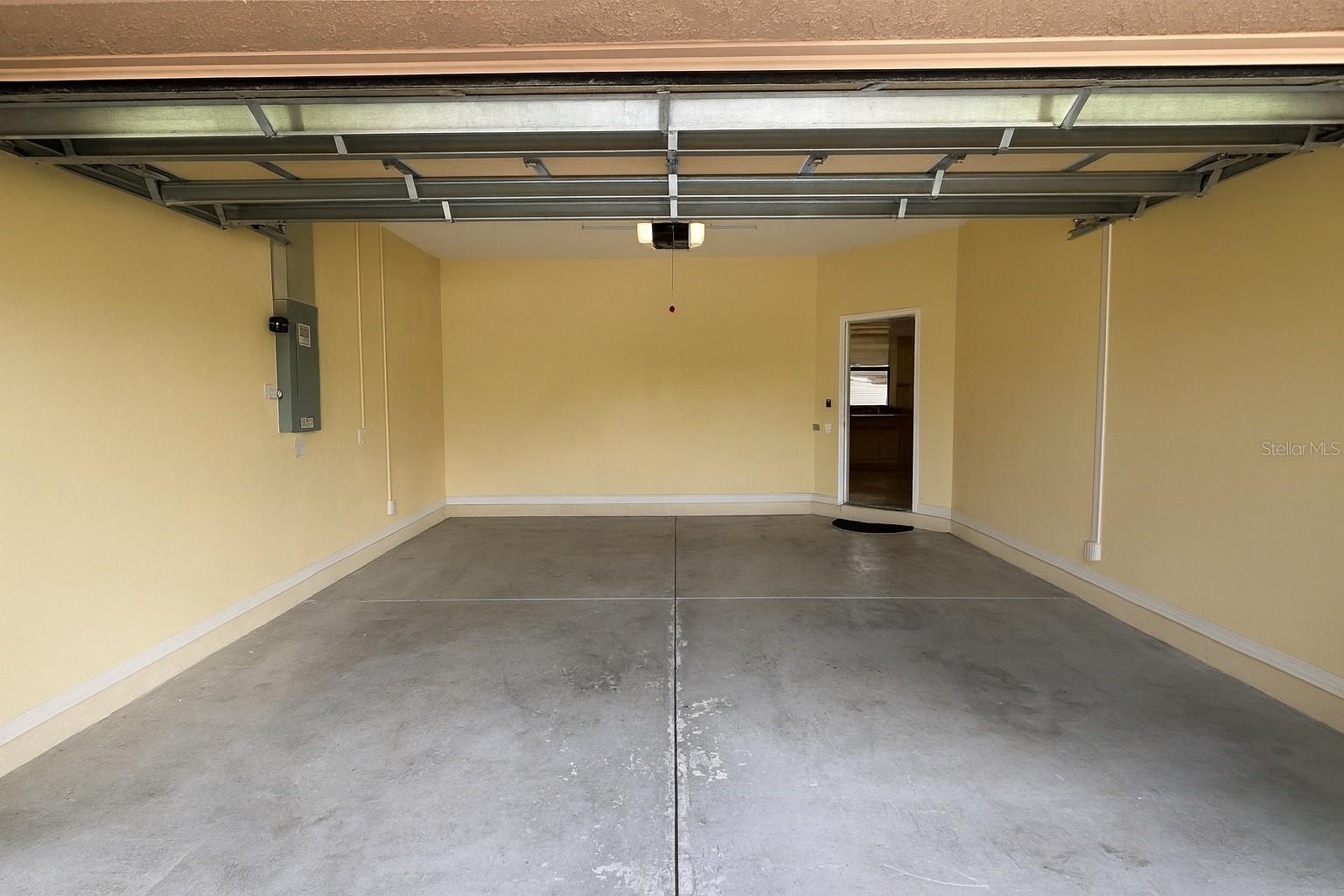 PORT CHARLOTTE SUB 19 - Residential Lease