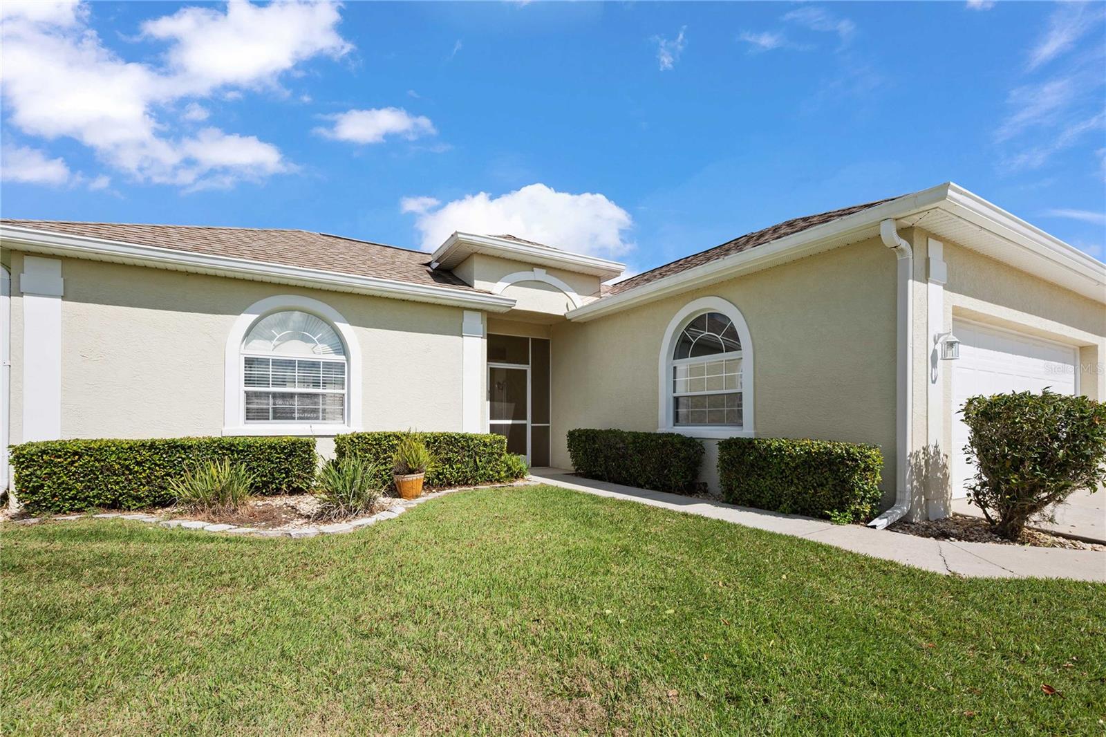 OCALA PALMS UN 09 - Residential