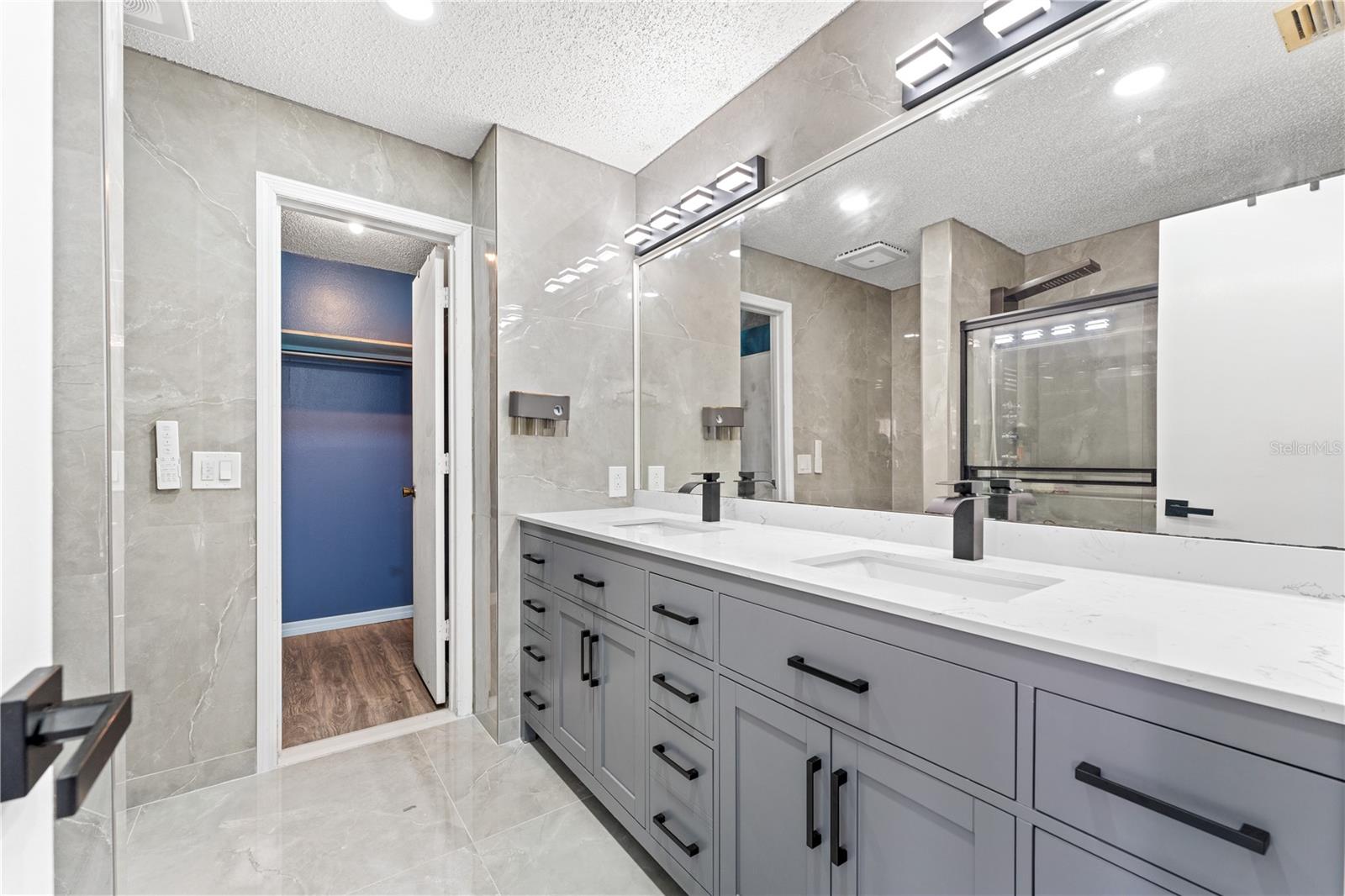 SILVER RIDGE PH 1 - Residential