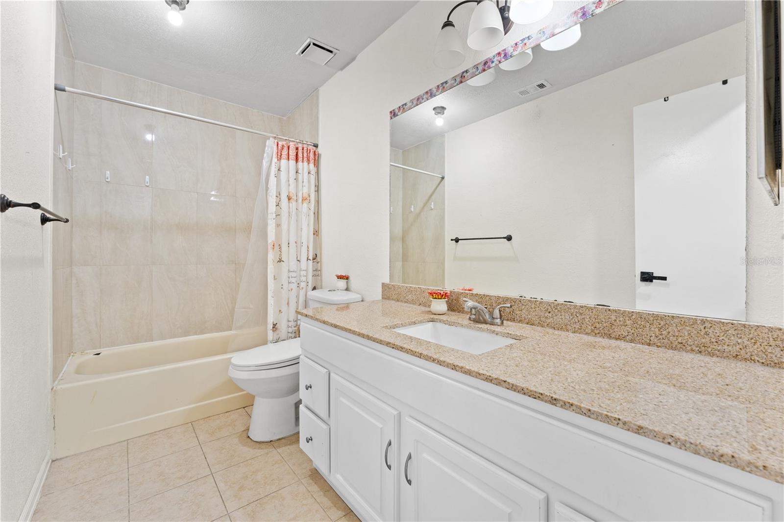 SILVER RIDGE PH 1 - Residential