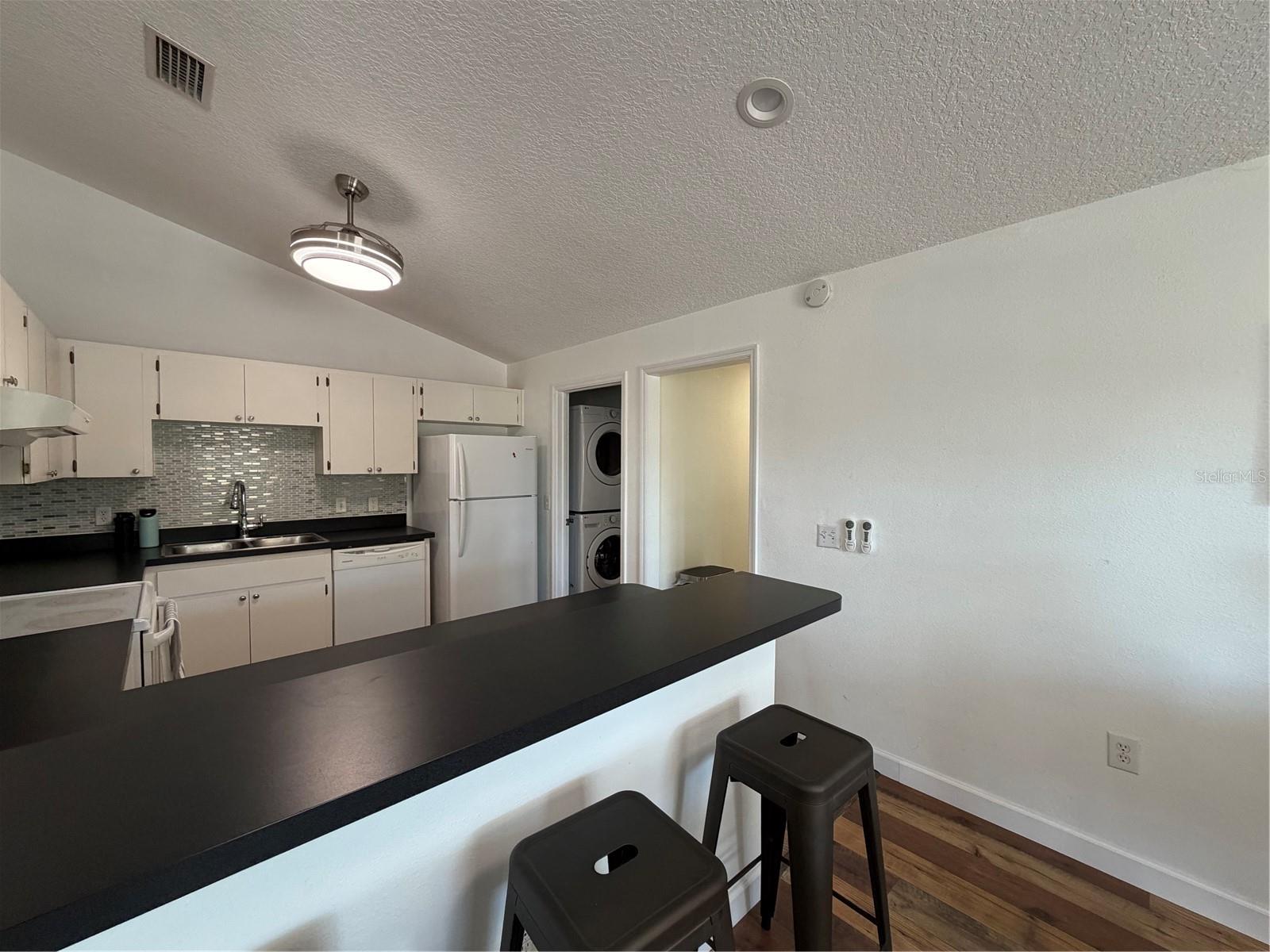 FISHERS SUB - Residential Lease