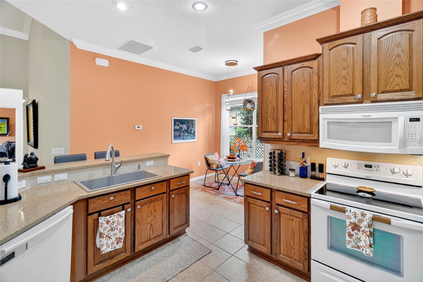 RAINBOW SPRINGS COUNTRY CLUB ESTATES - Residential