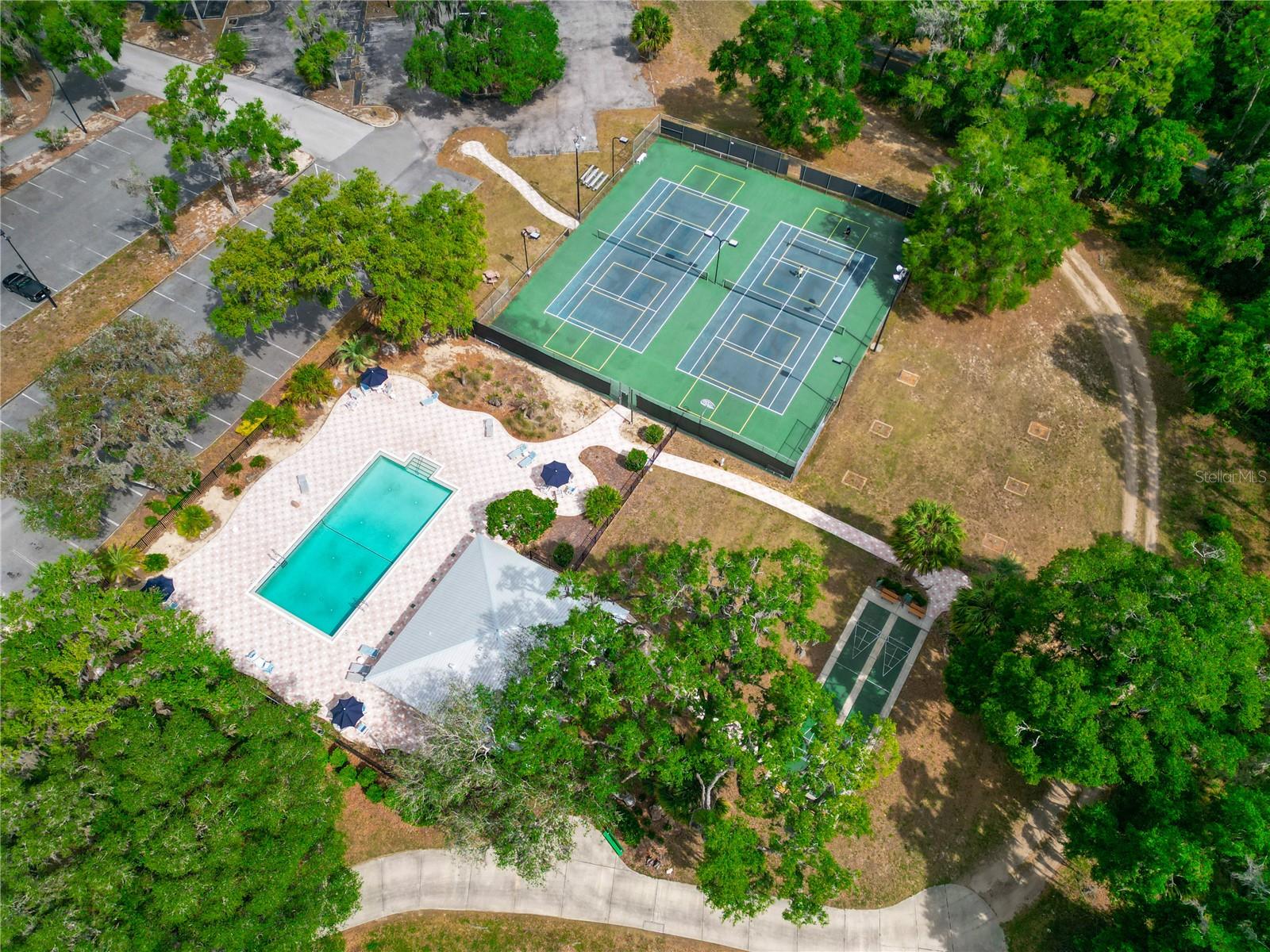 RAINBOW SPRINGS COUNTRY CLUB ESTATES - Residential