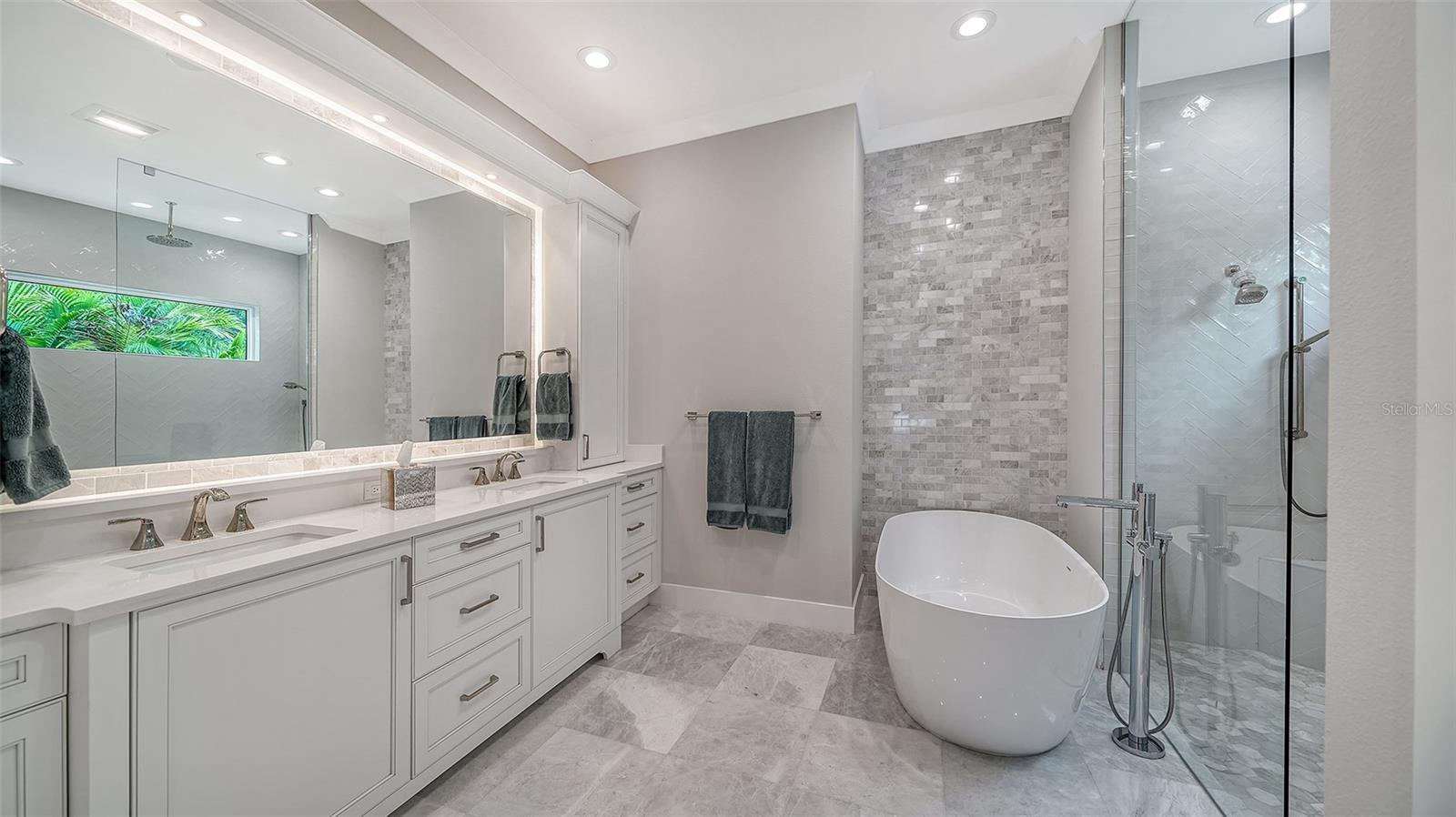 BIRD KEY SUB - Residential