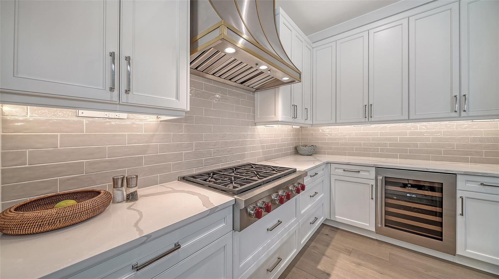 BIRD KEY SUB - Residential