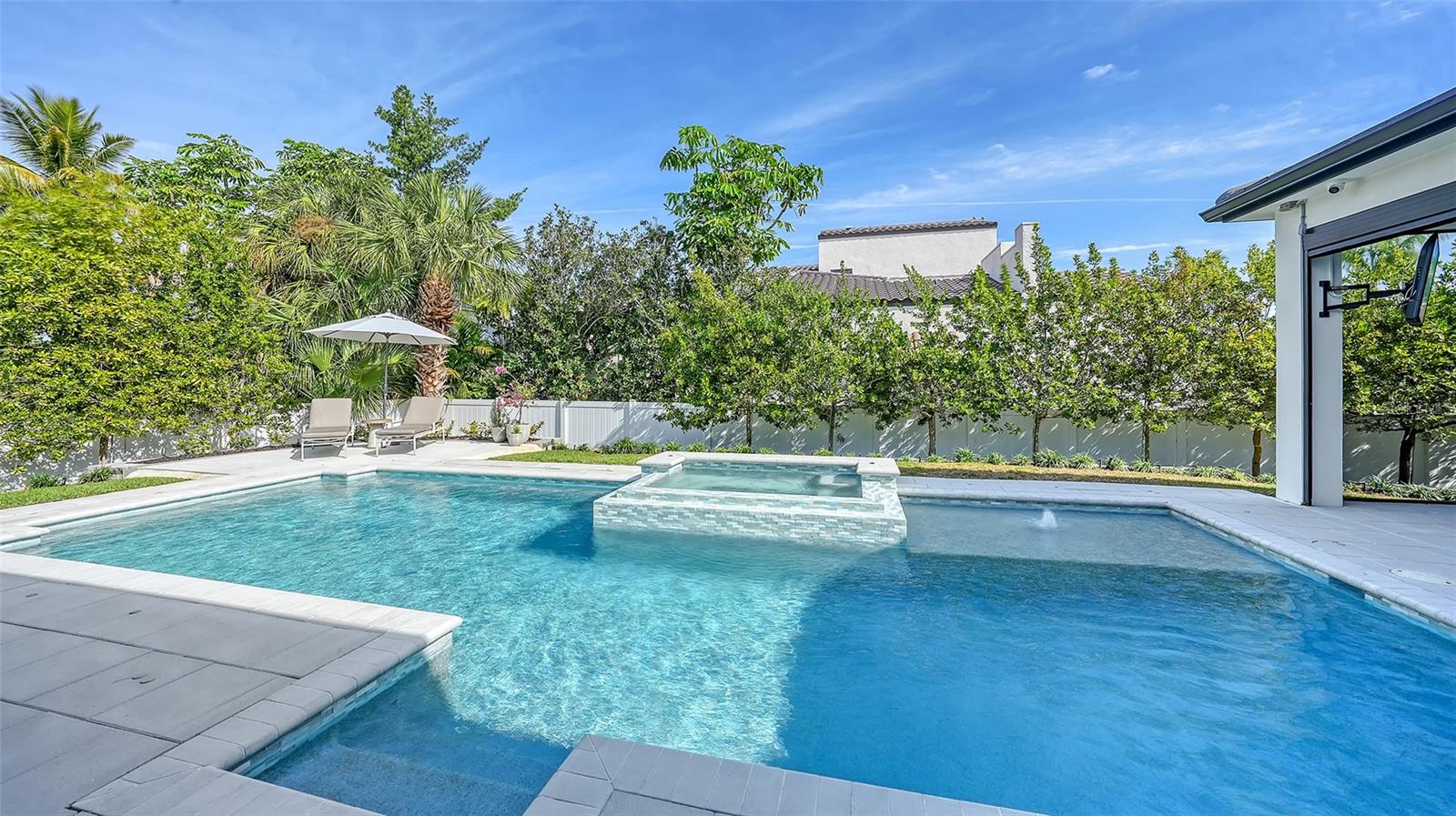 BIRD KEY SUB - Residential