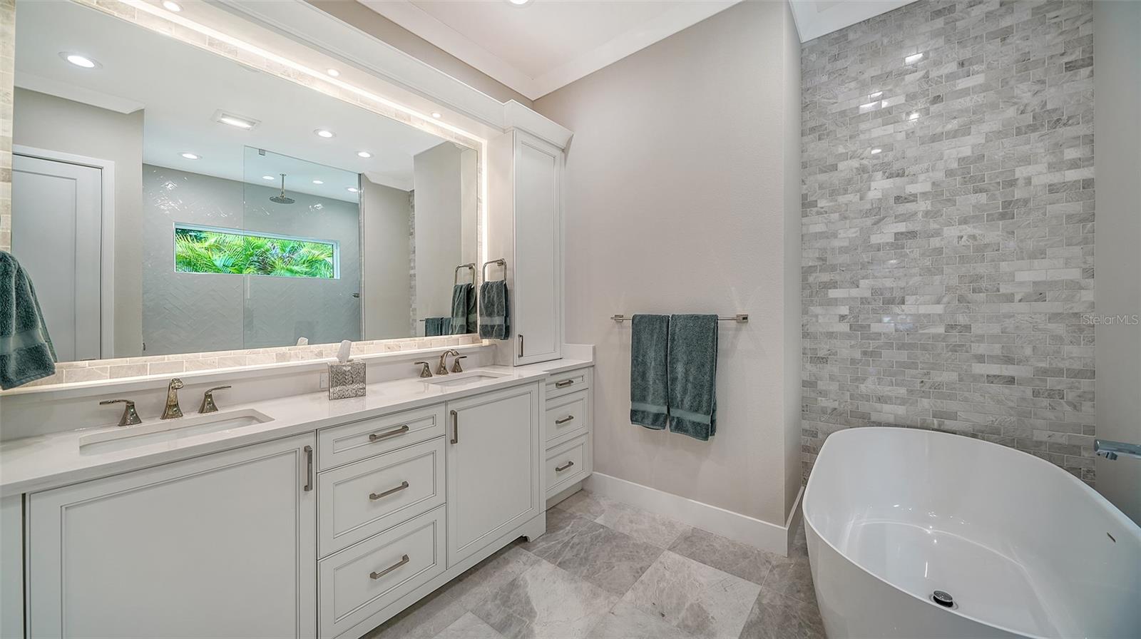 BIRD KEY SUB - Residential