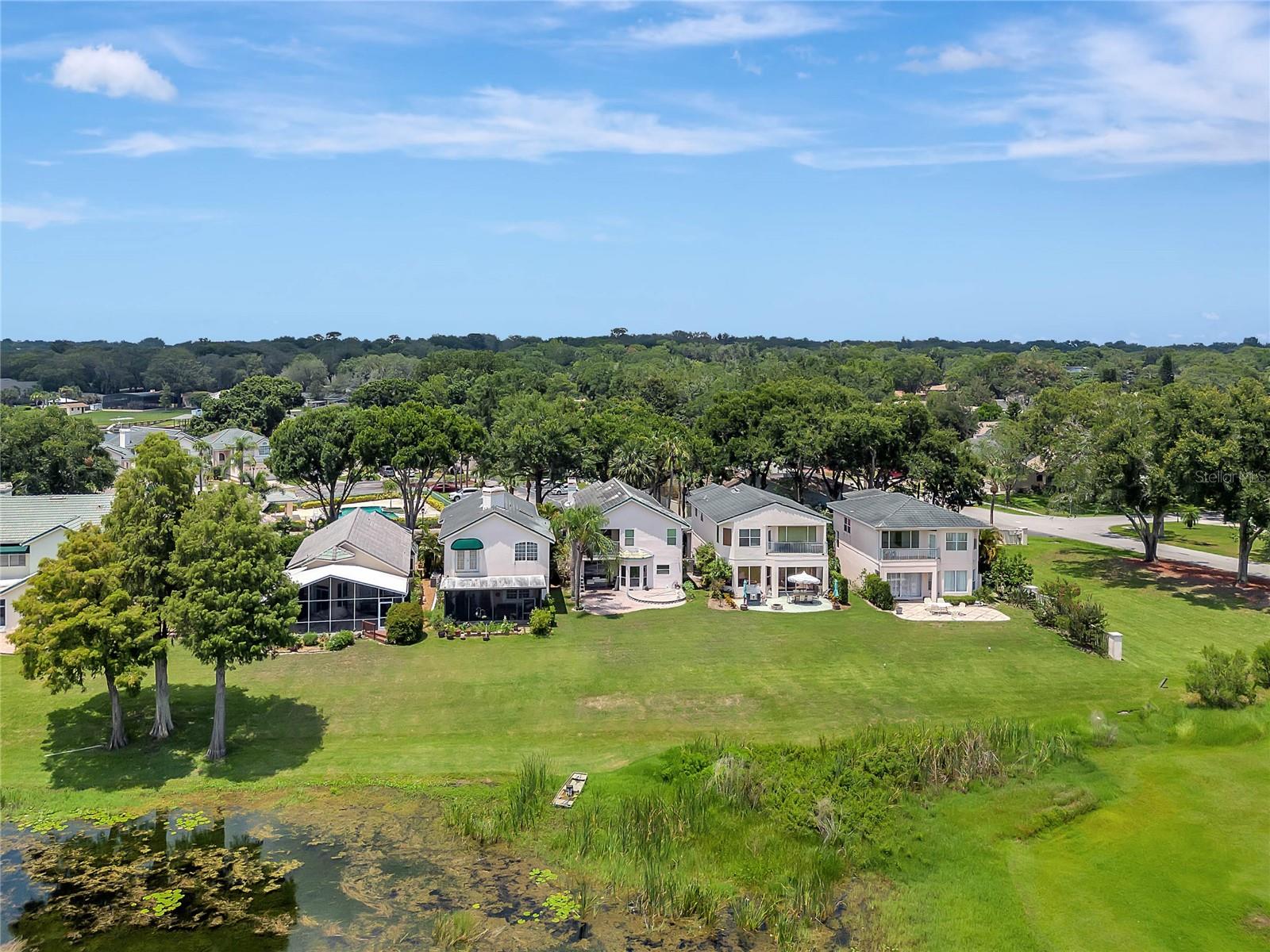 CINNAMON BAY CLUB - Residential