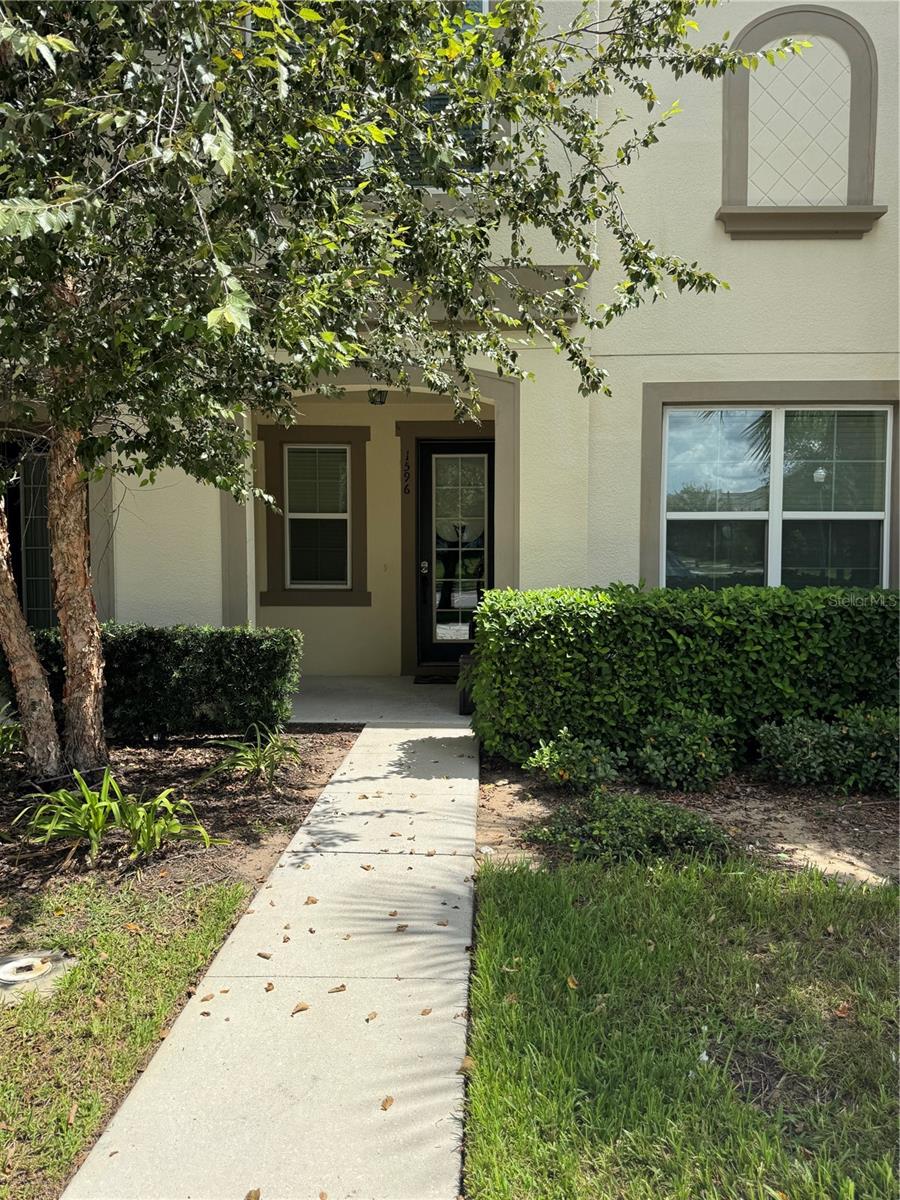 Welcome to 1596 Carey Palm Trail, a refined furnished residence in the upscale gated community of Solara Resort. This townhome blends modern design with resort-style living, making it a standout choice for a private retreat or premium investment.
With over 2,100 square feet of elegant living space, the home features 3 bedrooms and 3.5 bathrooms. The open main level showcases a seamless flow between the chef’s kitchen, dining area, and living room—ideal for hosting in style. Upstairs, a loft offers versatile flex space, perfect for a private lounge, office, or media area.
Outdoors, a private pool with full bath creates your own sanctuary for relaxation. Beyond your residence, Solara offers exclusive amenities: a state-of-the-art fitness center, yoga lawn, gaming suites, sports simulator, playgrounds, and courts. The resort’s crown jewel is its expansive water complex—complete with a zero-entry pool, water slides, and a FlowRider surf simulator.
Positioned just minutes from Orlando’s world-renowned theme parks, upscale dining, and luxury shopping, this property offers the ultimate combination of elegance, convenience, and entertainment.