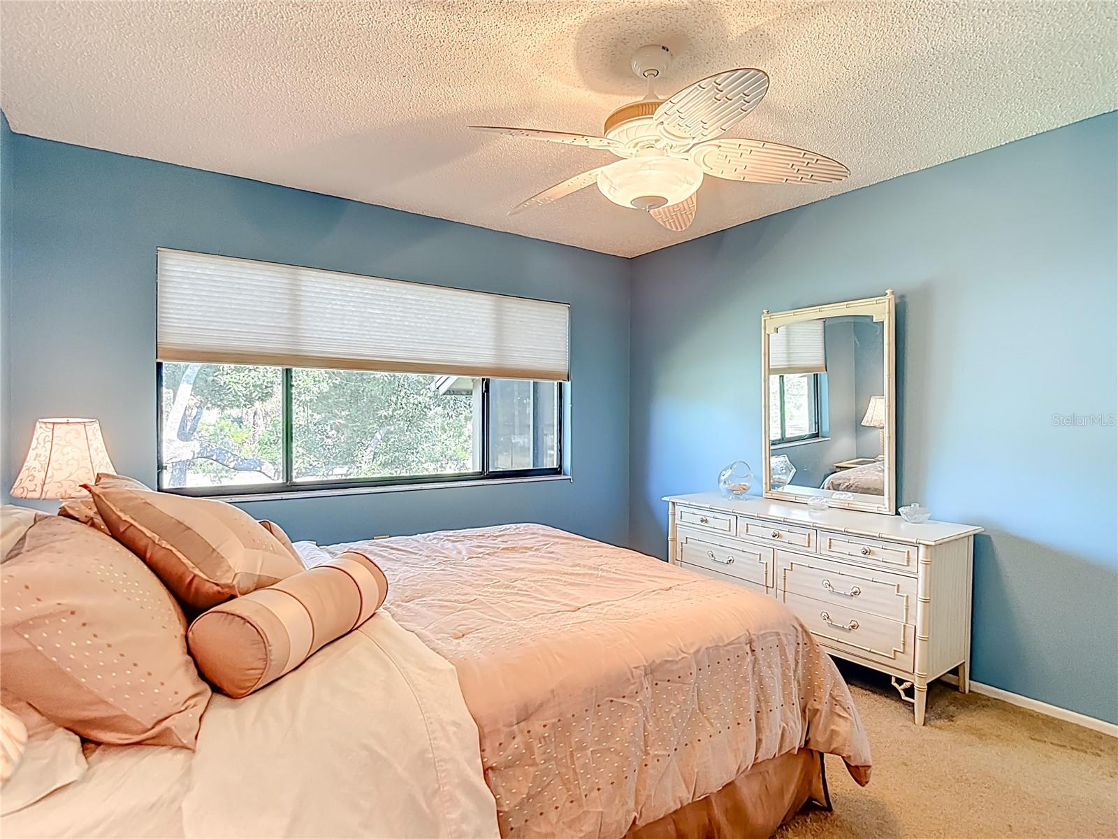 BEACON WOODS WEDGEWOOD CONDO - Residential