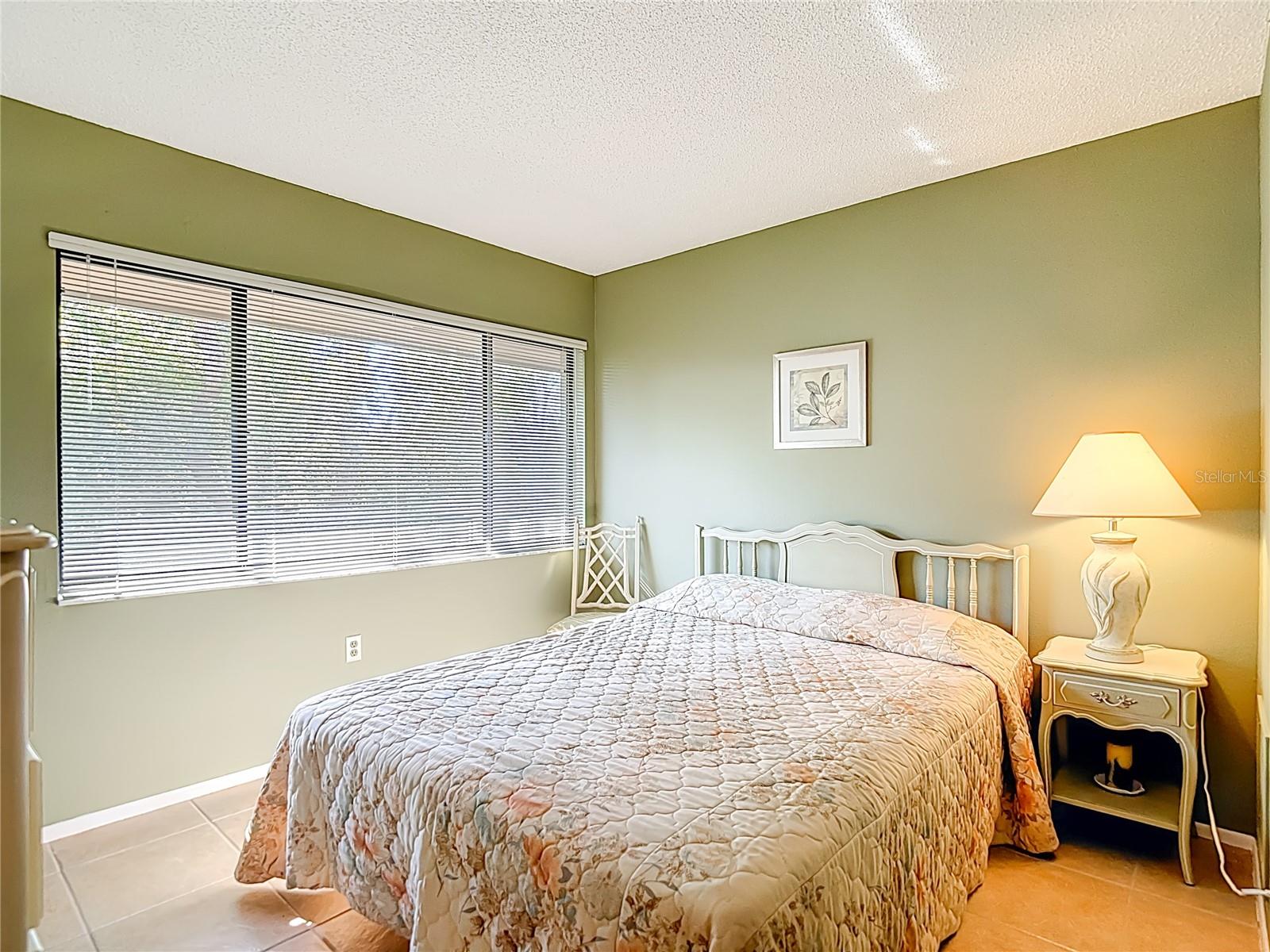 BEACON WOODS WEDGEWOOD CONDO - Residential