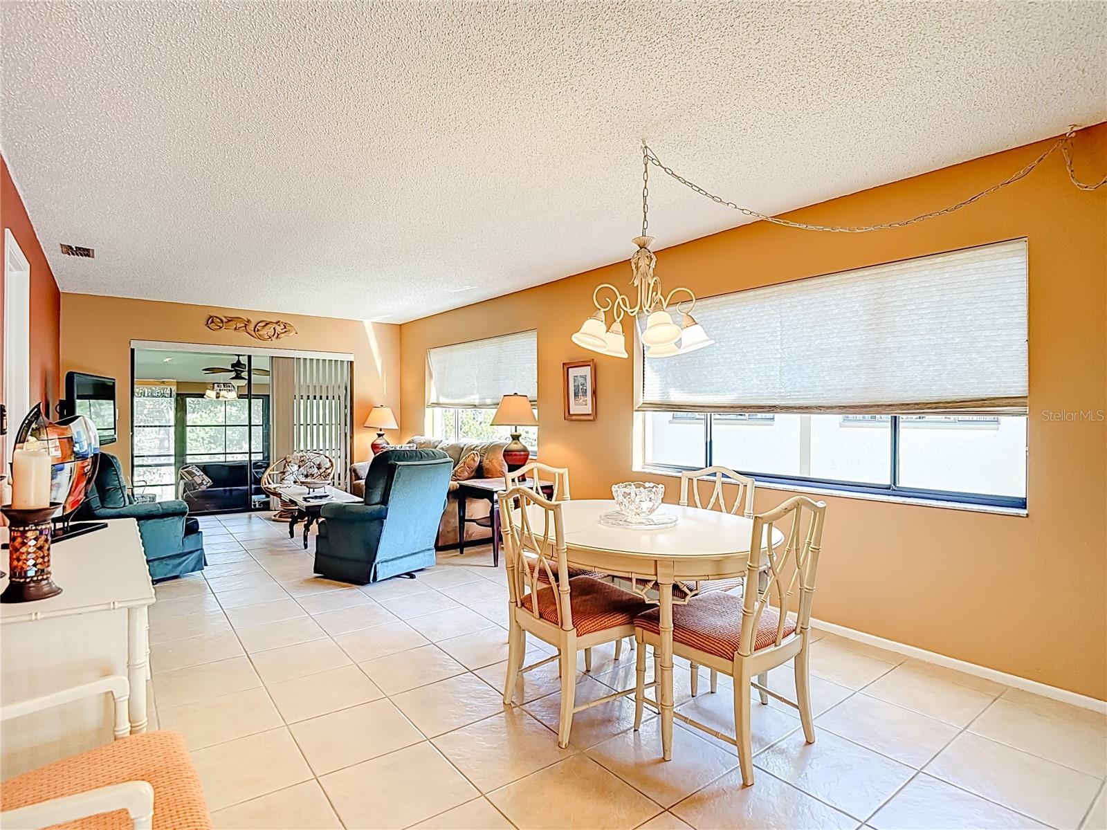 BEACON WOODS WEDGEWOOD CONDO - Residential