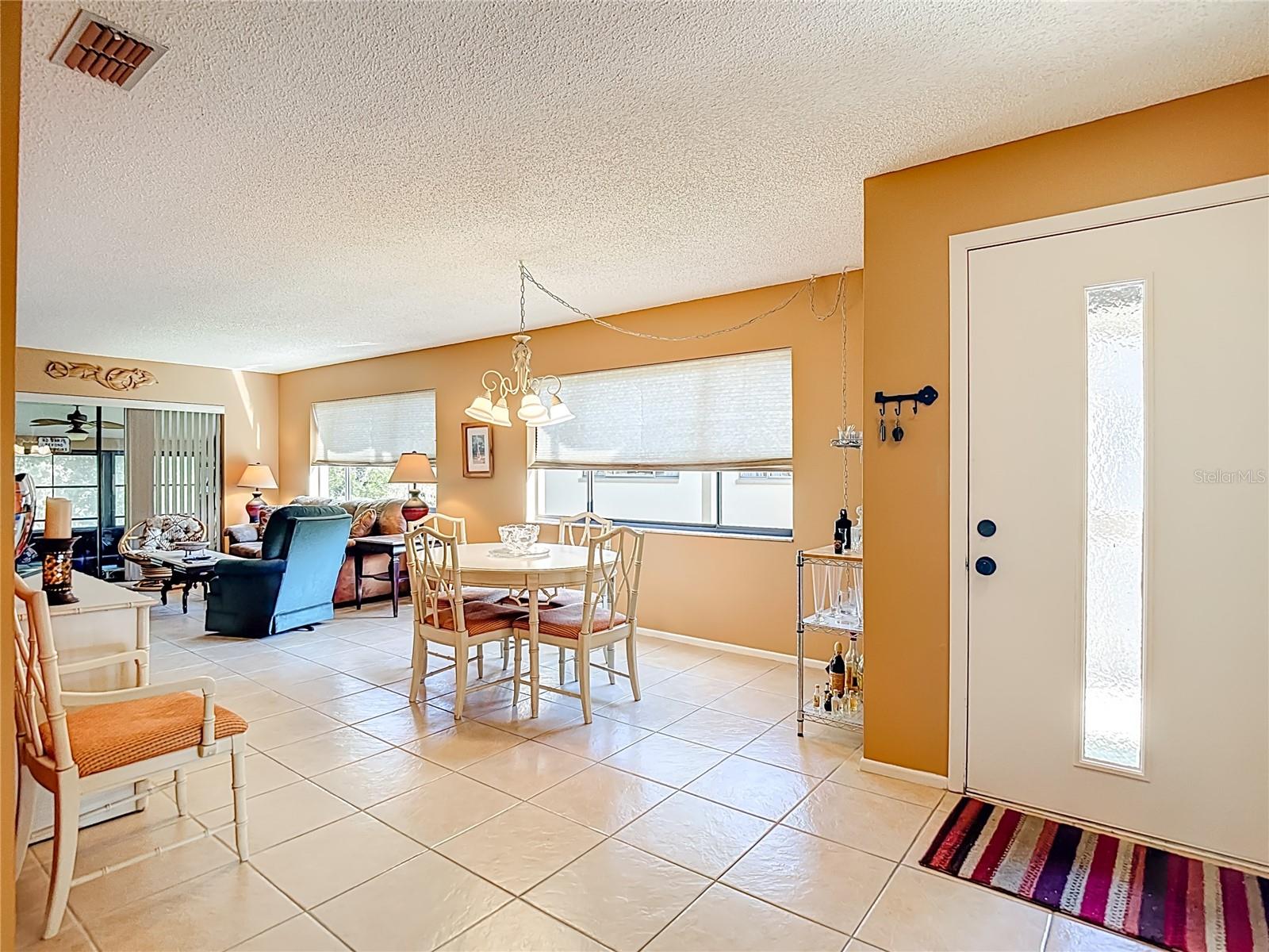 BEACON WOODS WEDGEWOOD CONDO - Residential