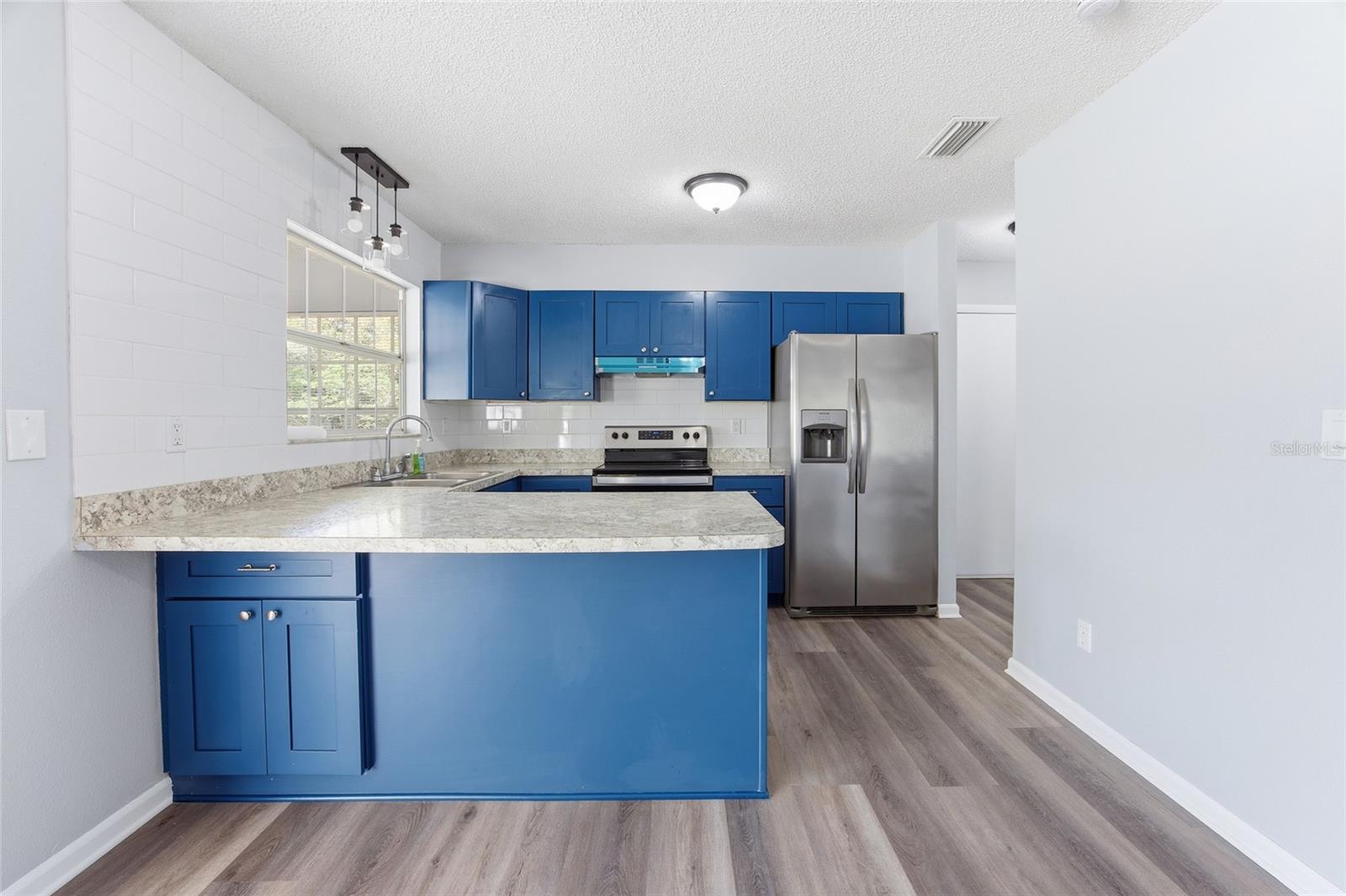 SILVER SPGS SHORES UN 02 - Residential