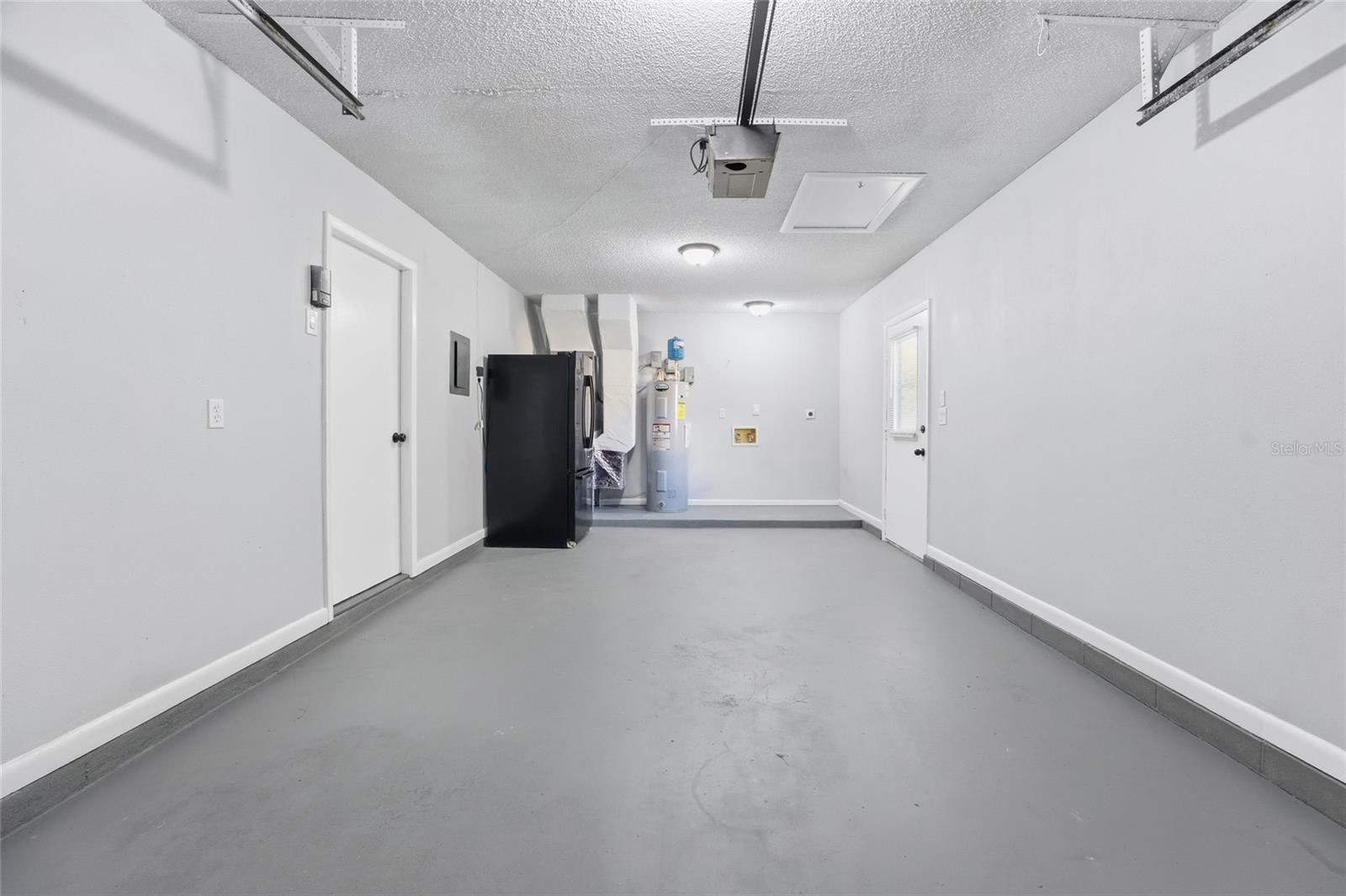 SILVER SPGS SHORES UN 02 - Residential